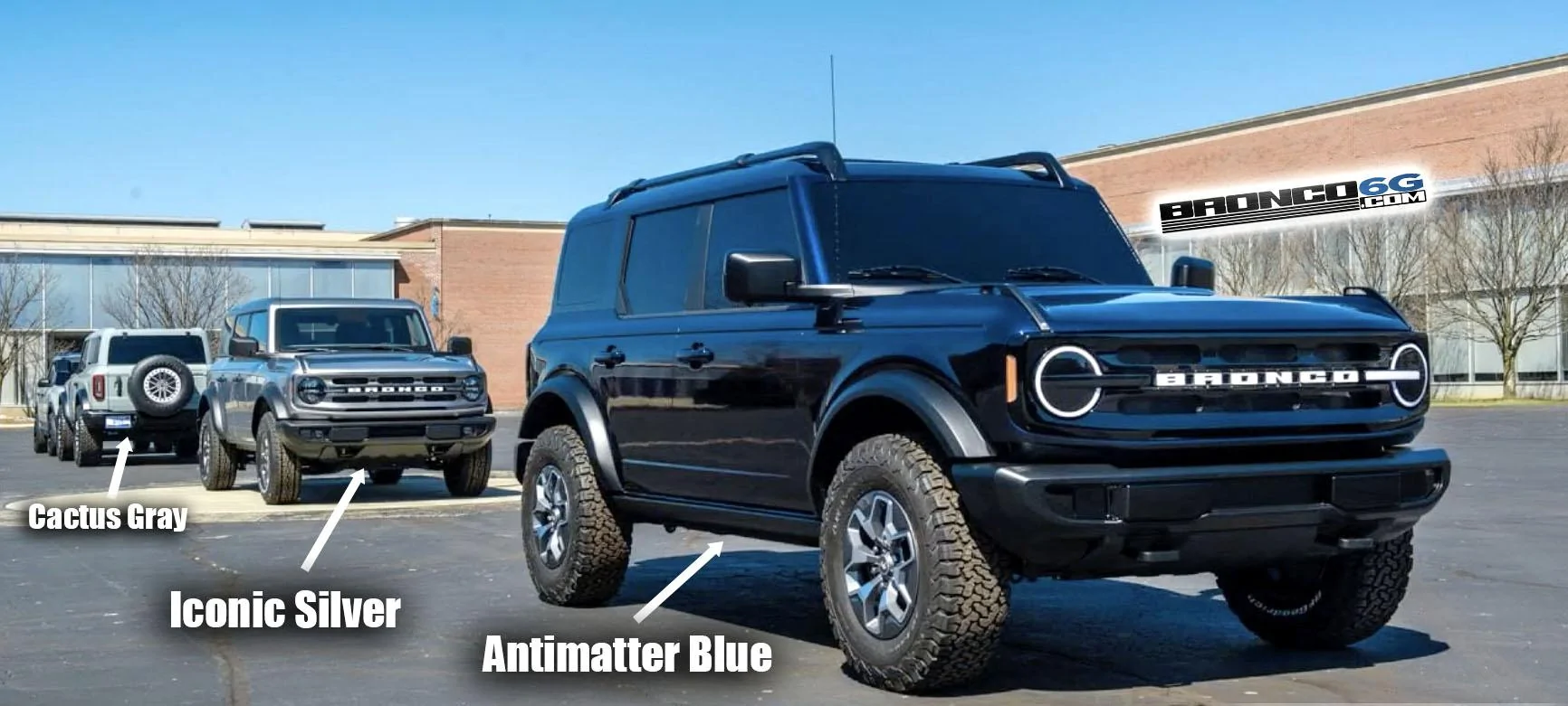 r-blue-iconic-silver-cactus-gray-2-door-bronco-jpg.jpg