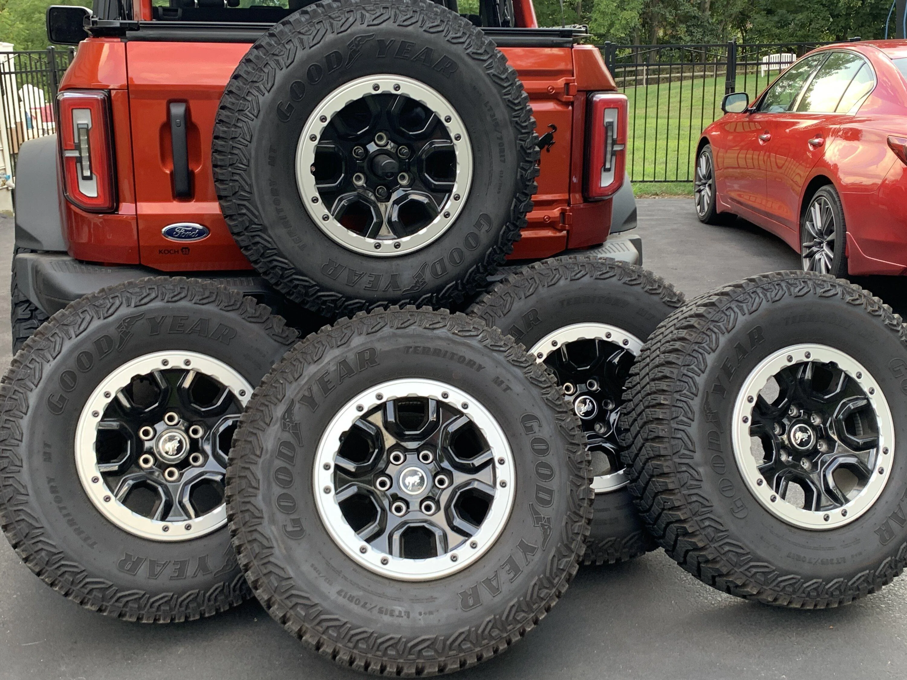 Ford Bronco What did you do TO / WITH your Bronco today? 👨🏻‍🔧🧰🚿🛠 662A6476-26DA-41DD-BBF2-C8E1ABFB86E9