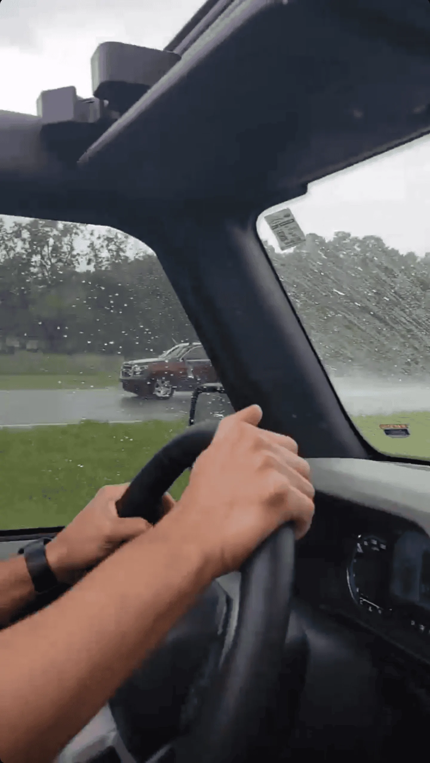 Ford Bronco What did you do TO / WITH your Bronco today? 👨🏻‍🔧🧰🚿🛠 Screenshot_20220904-232355
