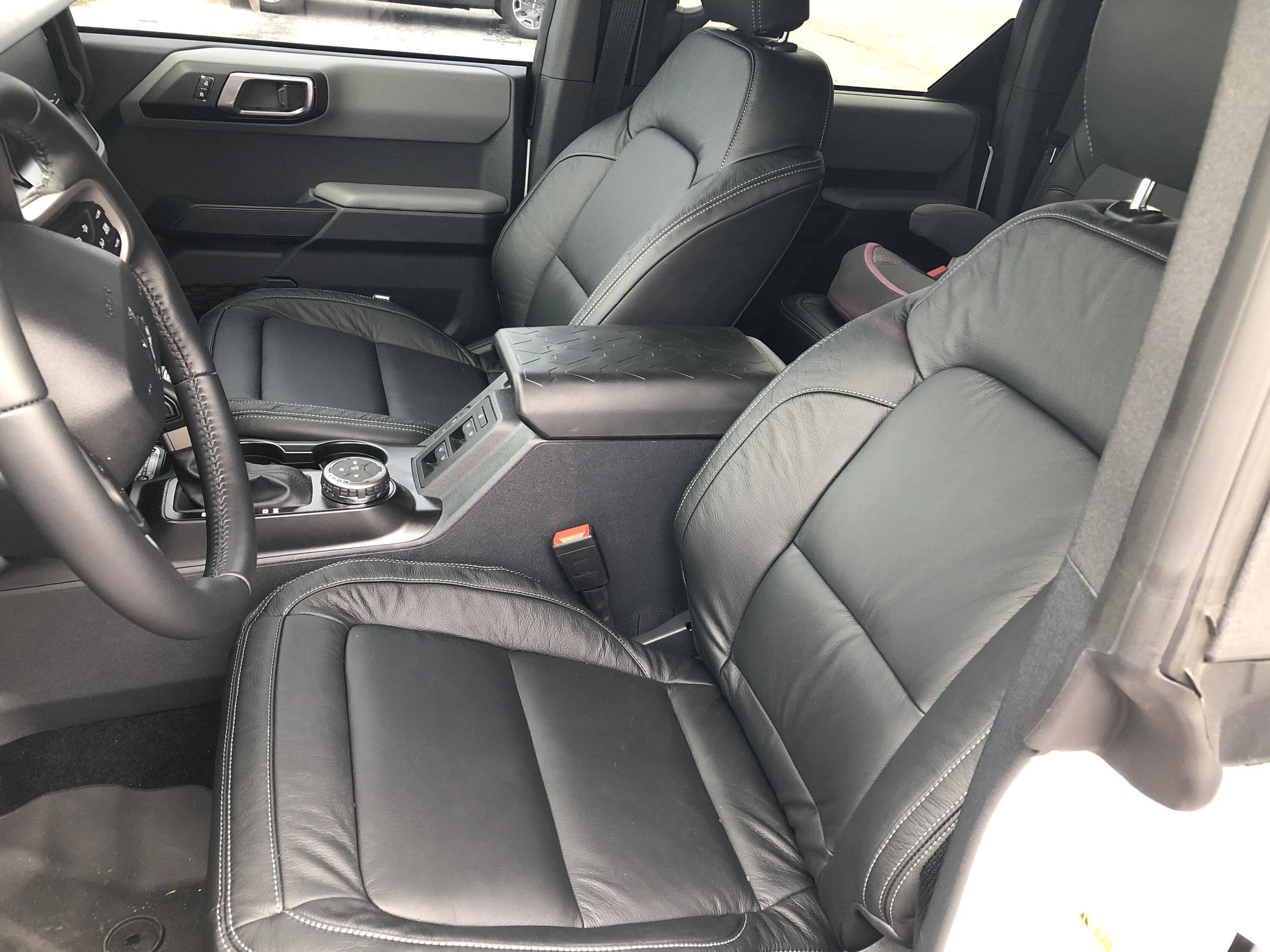 Ford Bronco Installed Katzkin leather 44183A53-4997-4FDE-9ADE-A4F7DF17B5D5
