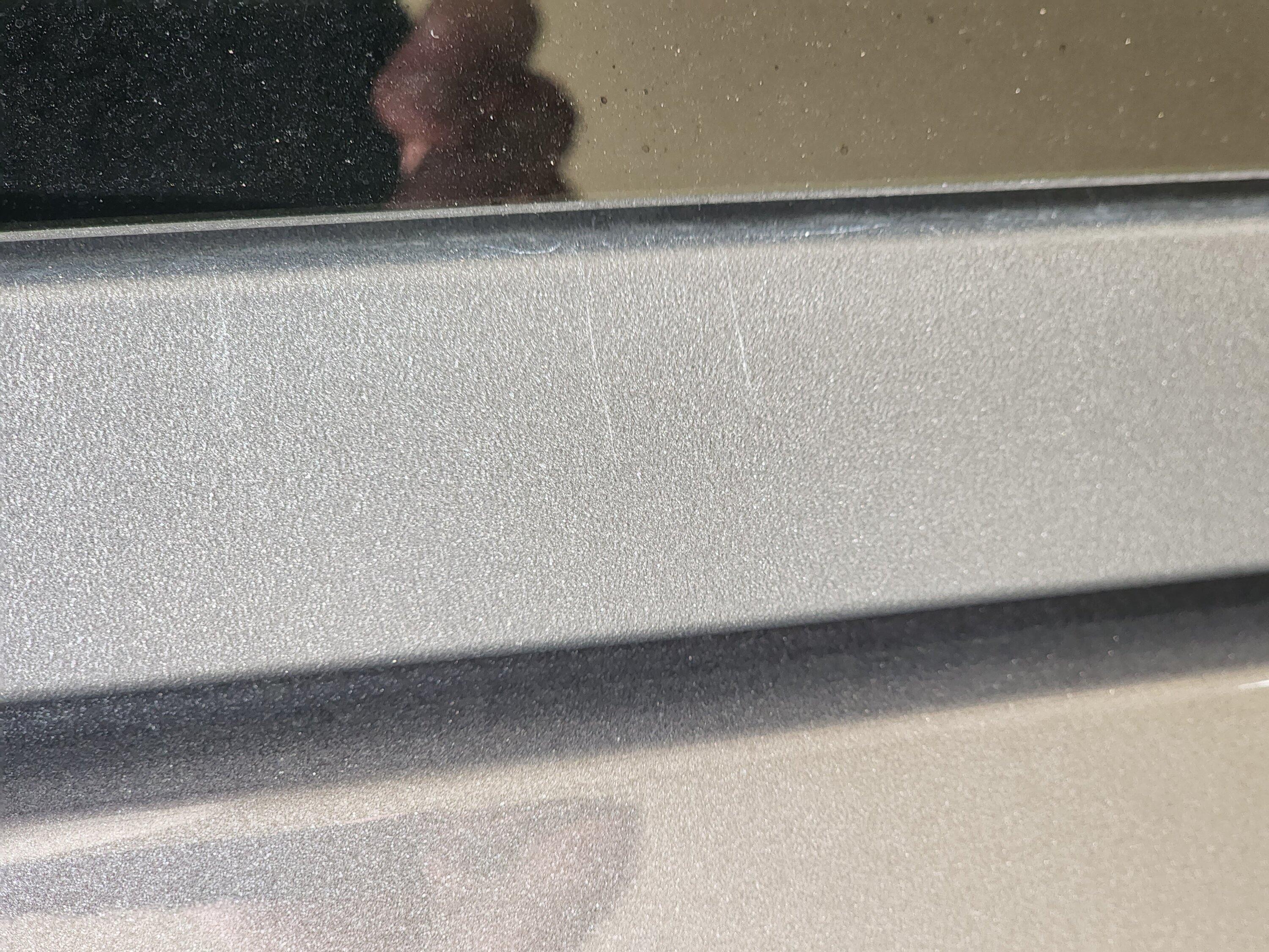 Ford Bronco UPDATE/ Ford IS Warranting MIC top v2 developing  hairline cracks 20220902_153315