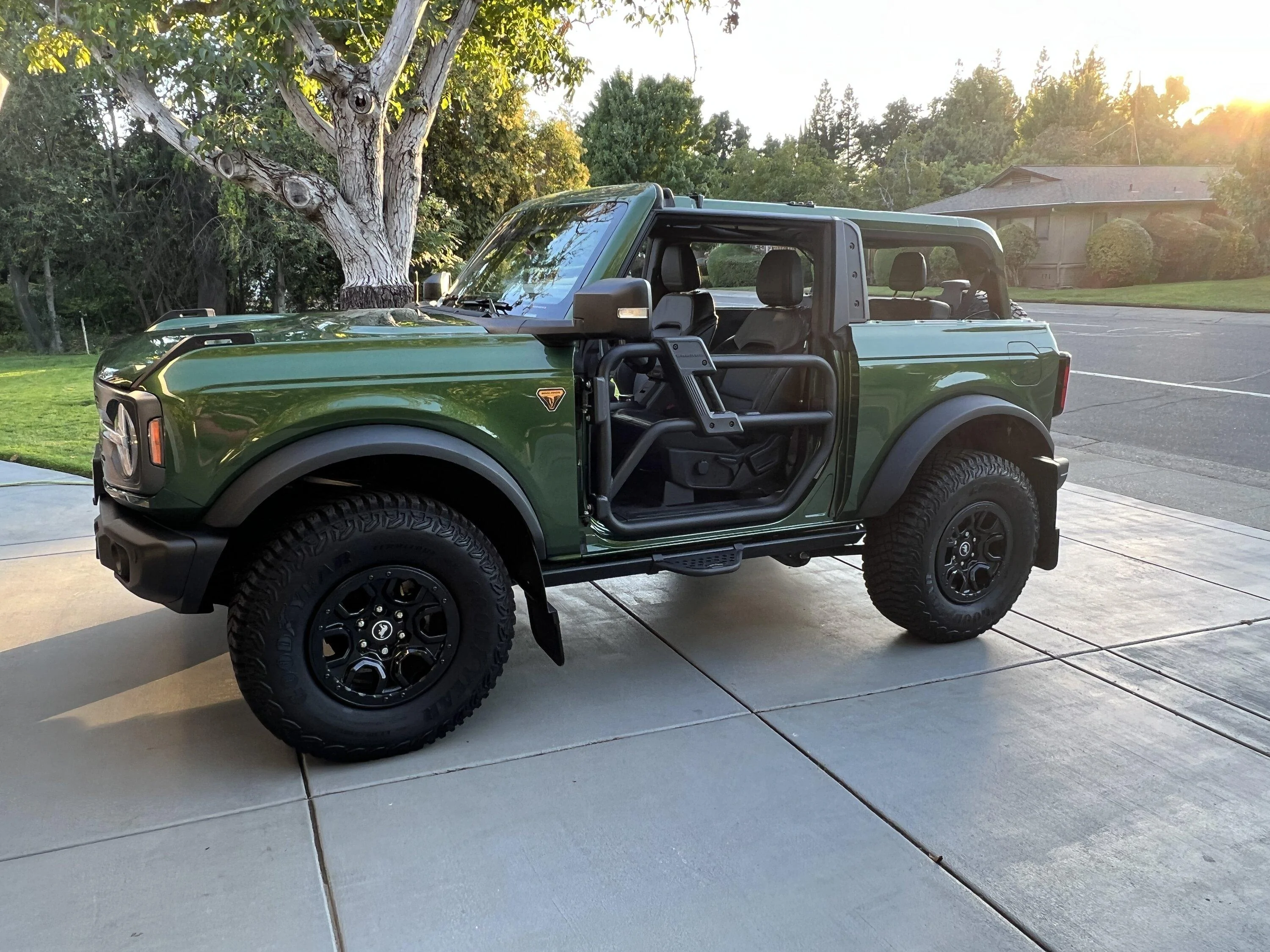 Ford Bronco Bronco Team 2 door. 2A5F1341-A39E-4CD7-9D54-88DA1B556703