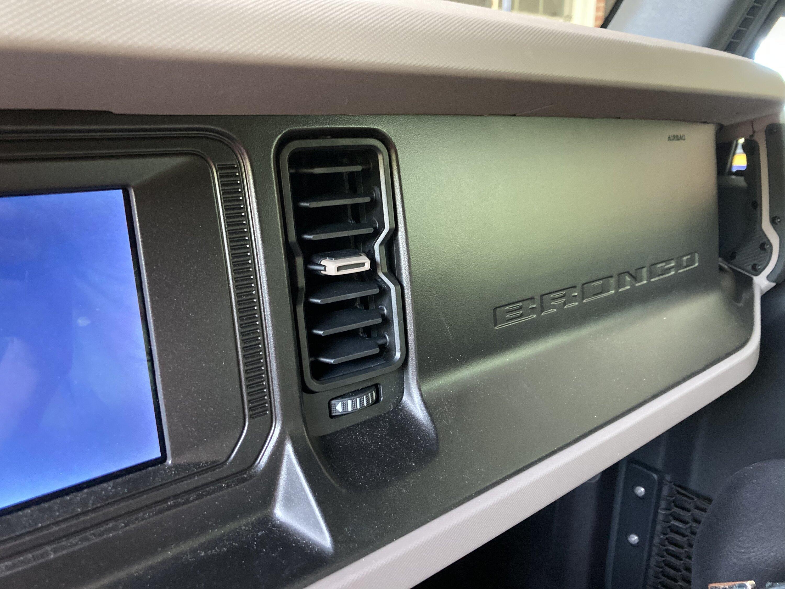 Ford Bronco First mod- sauce holder C62BB7E2-4DFA-4E09-99D0-621AF5BC8D0E