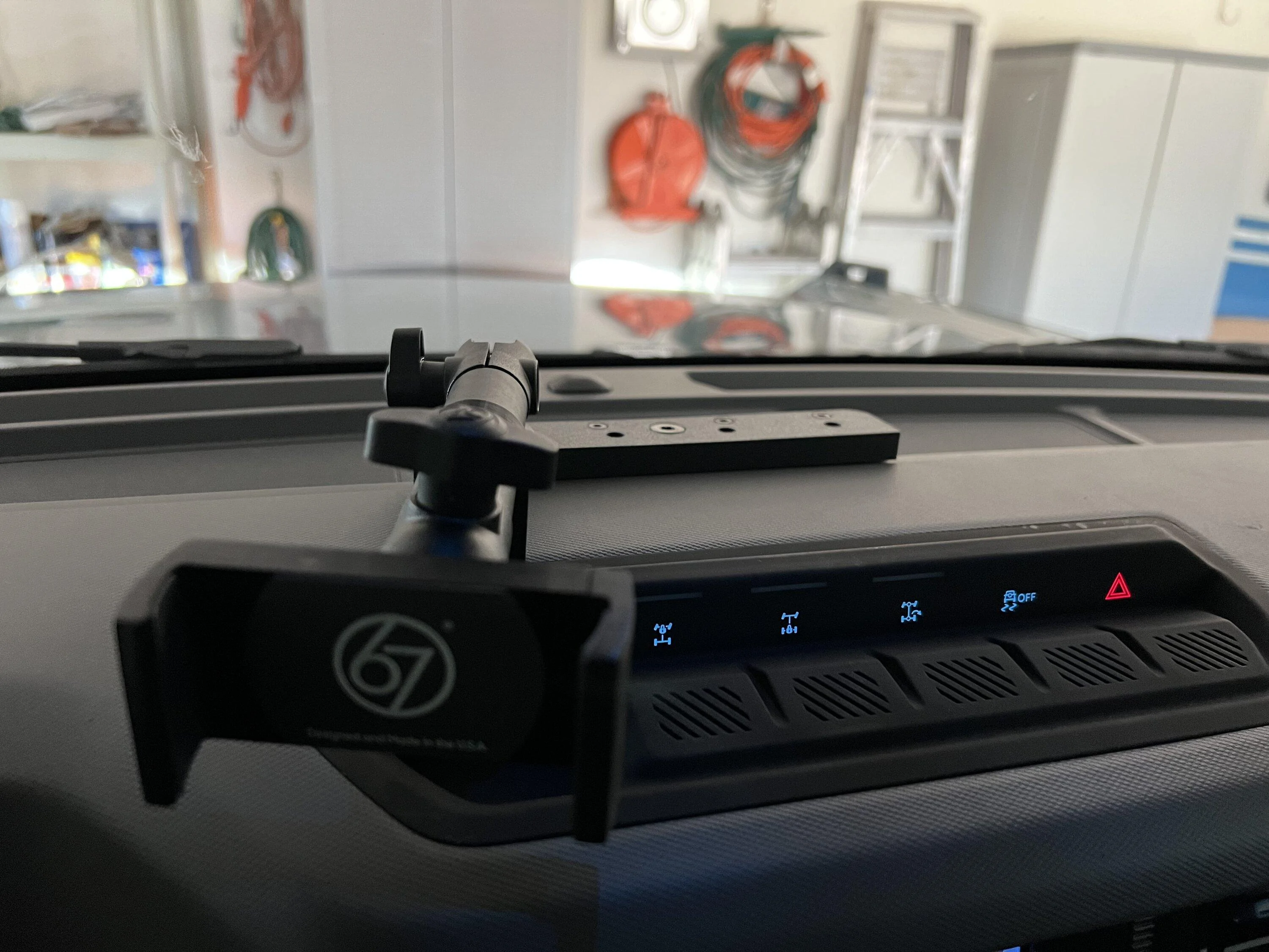 Ford Bronco What did you do TO / WITH your Bronco today? 👨🏻‍🔧🧰🚿🛠 phone setu