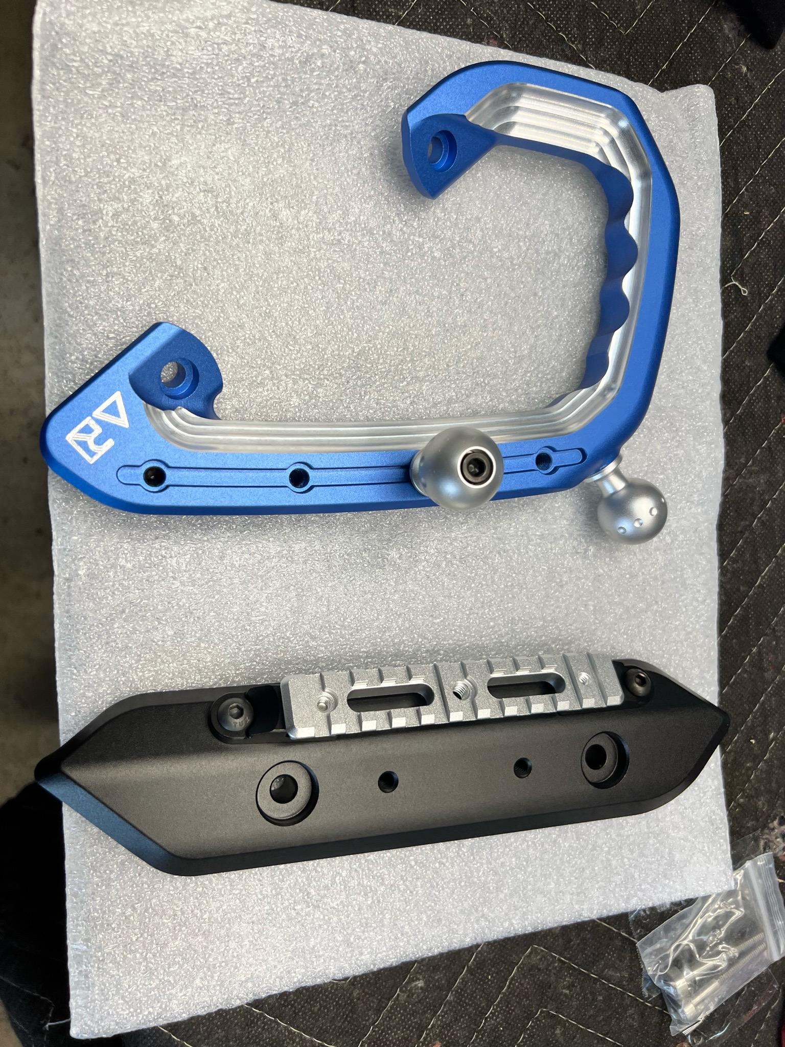 Ford Bronco D handle from Archetype Racing * WOW* 7C5C48EF-1CDF-43F0-81FE-213D7DCA2988