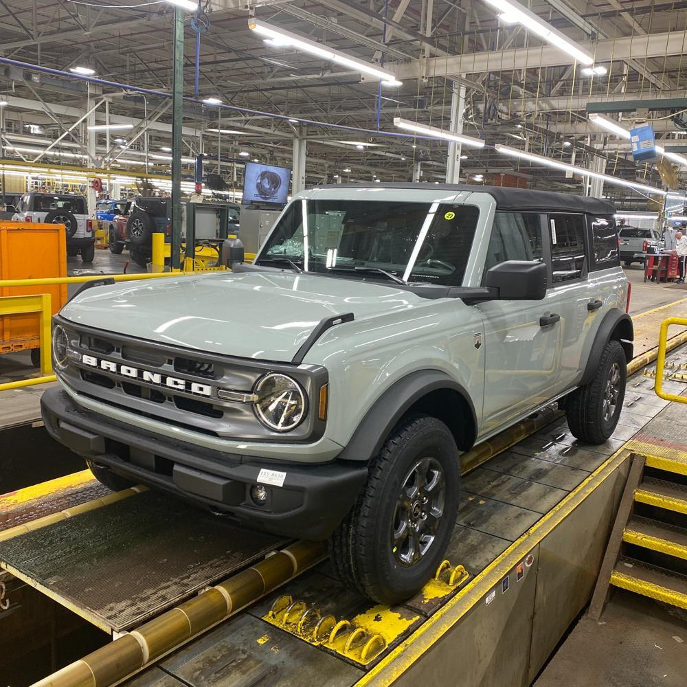 Ford Bronco Official Big Bend Club Bronco assembly line pic