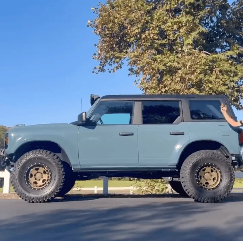 Ford Bronco ADV Bronco Hardtop Teaser - Part 4 1662578243071