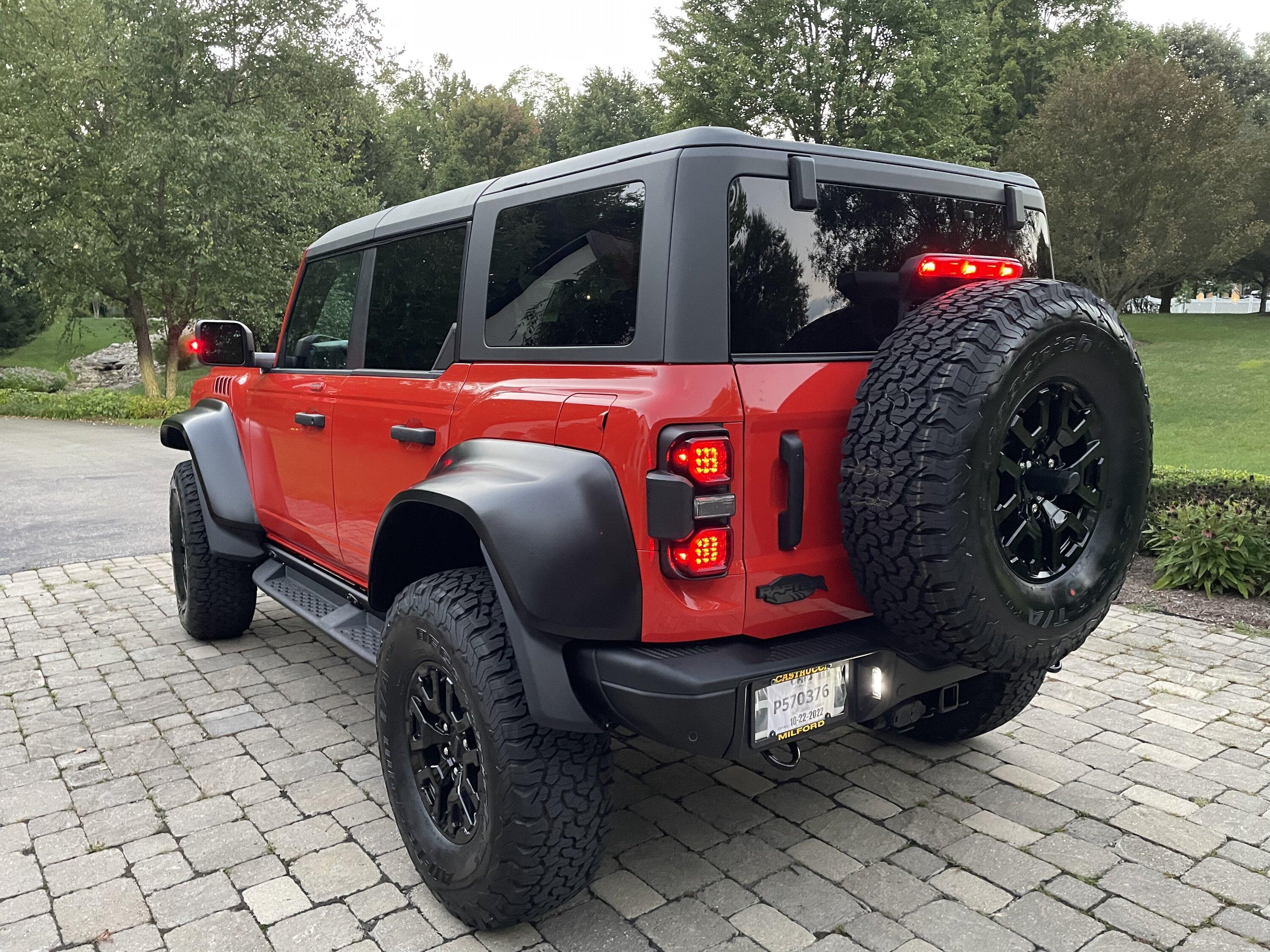 Ford Bronco CODE ORANGE Bronco RAPTOR Photos Thread AA8114AA-F533-4DEC-A032-A83C3C90636D