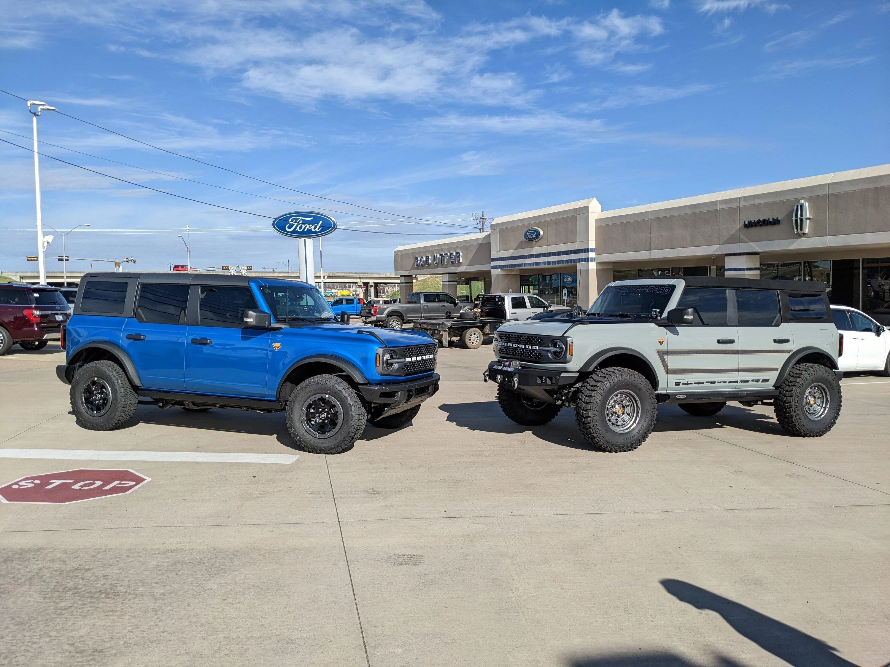 Ford Bronco His & Hers Broncos - Post Yours! PXL_20211230_185437119