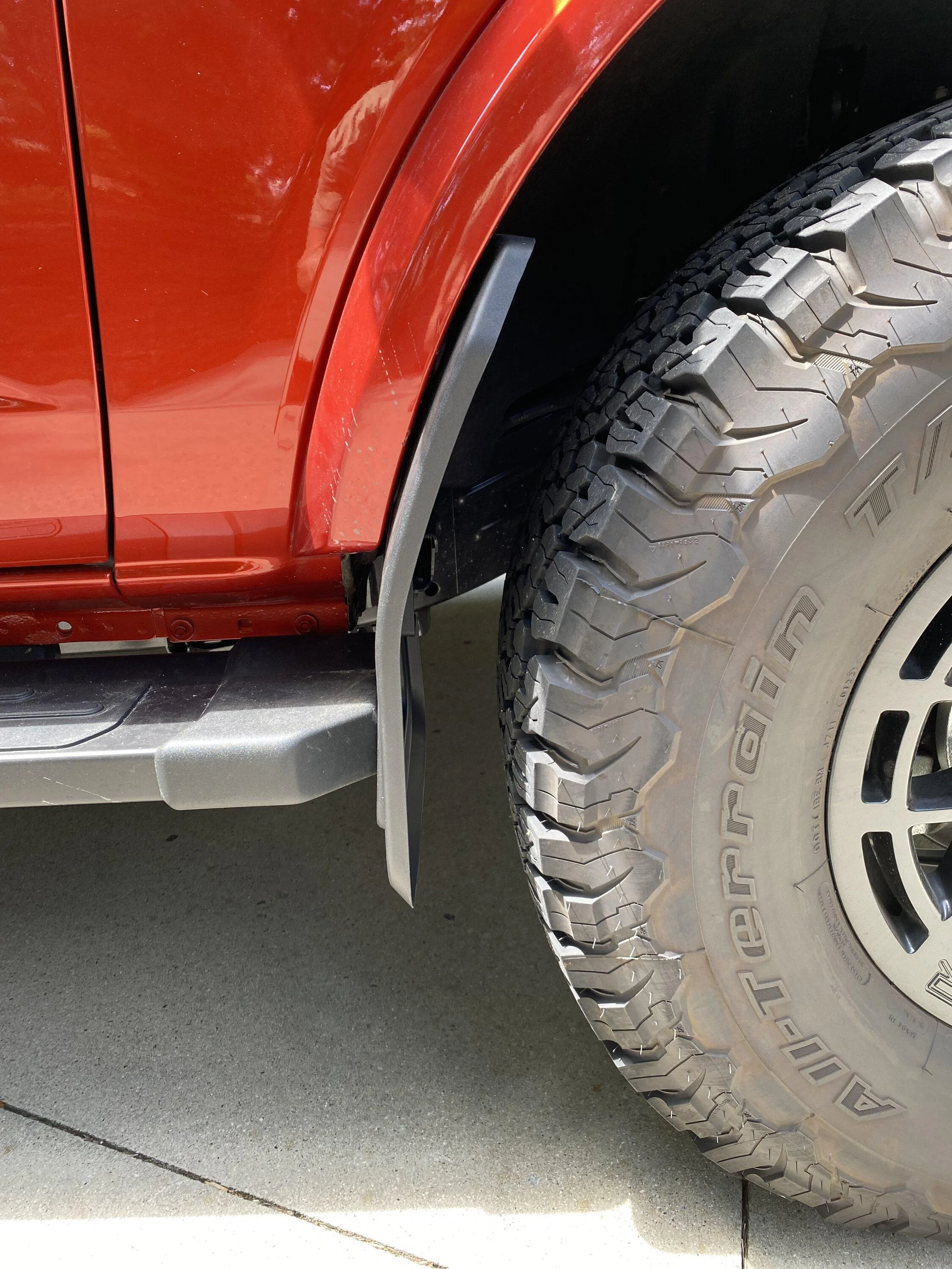 Ford Bronco Mabett Mud Flaps 00547B48-B2F2-4E1A-9275-46C379E8B537