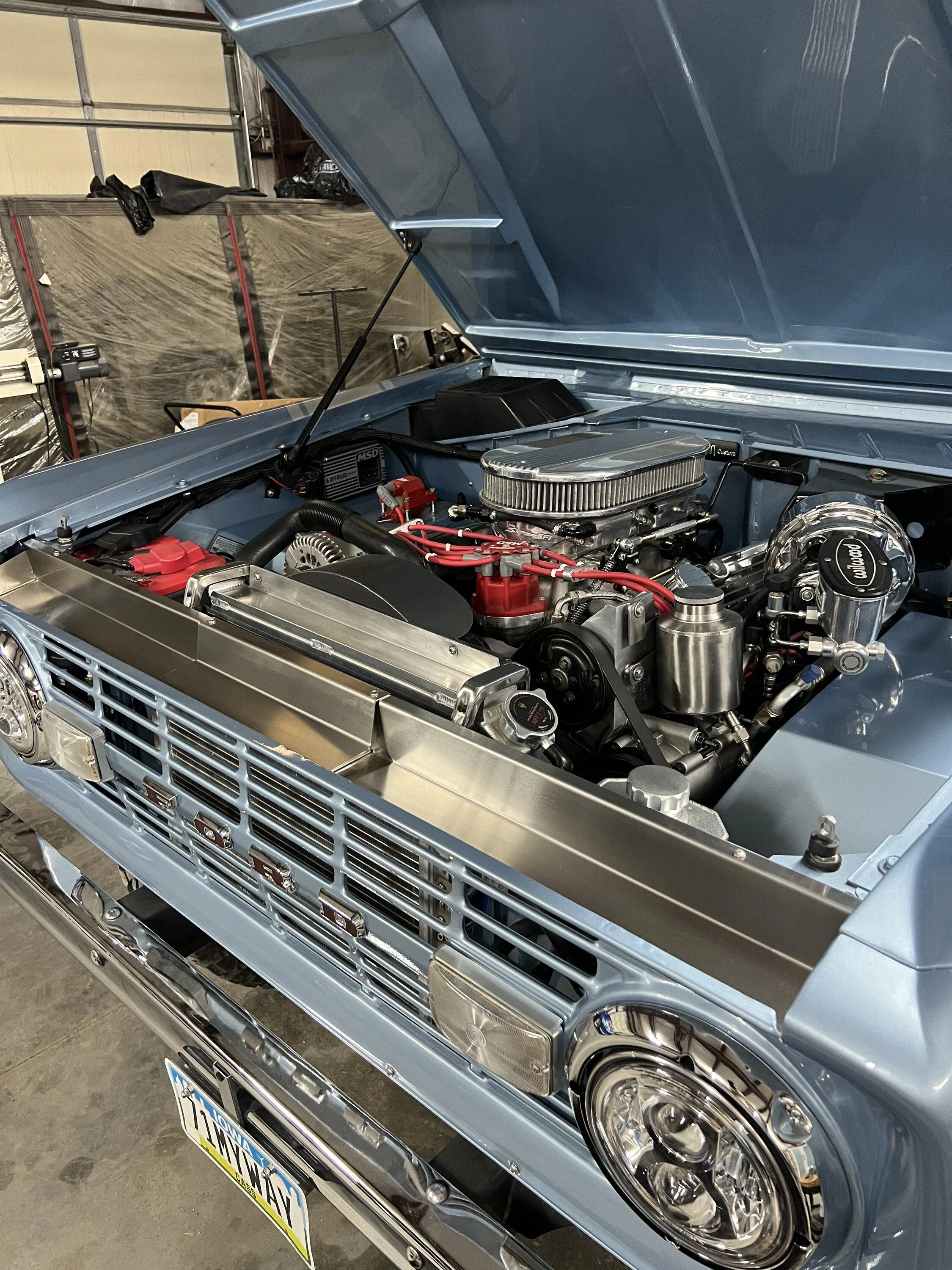 Ford Bronco Parked at Lowes 51B3DA59-6340-4412-AE1E-FCE27BF40137