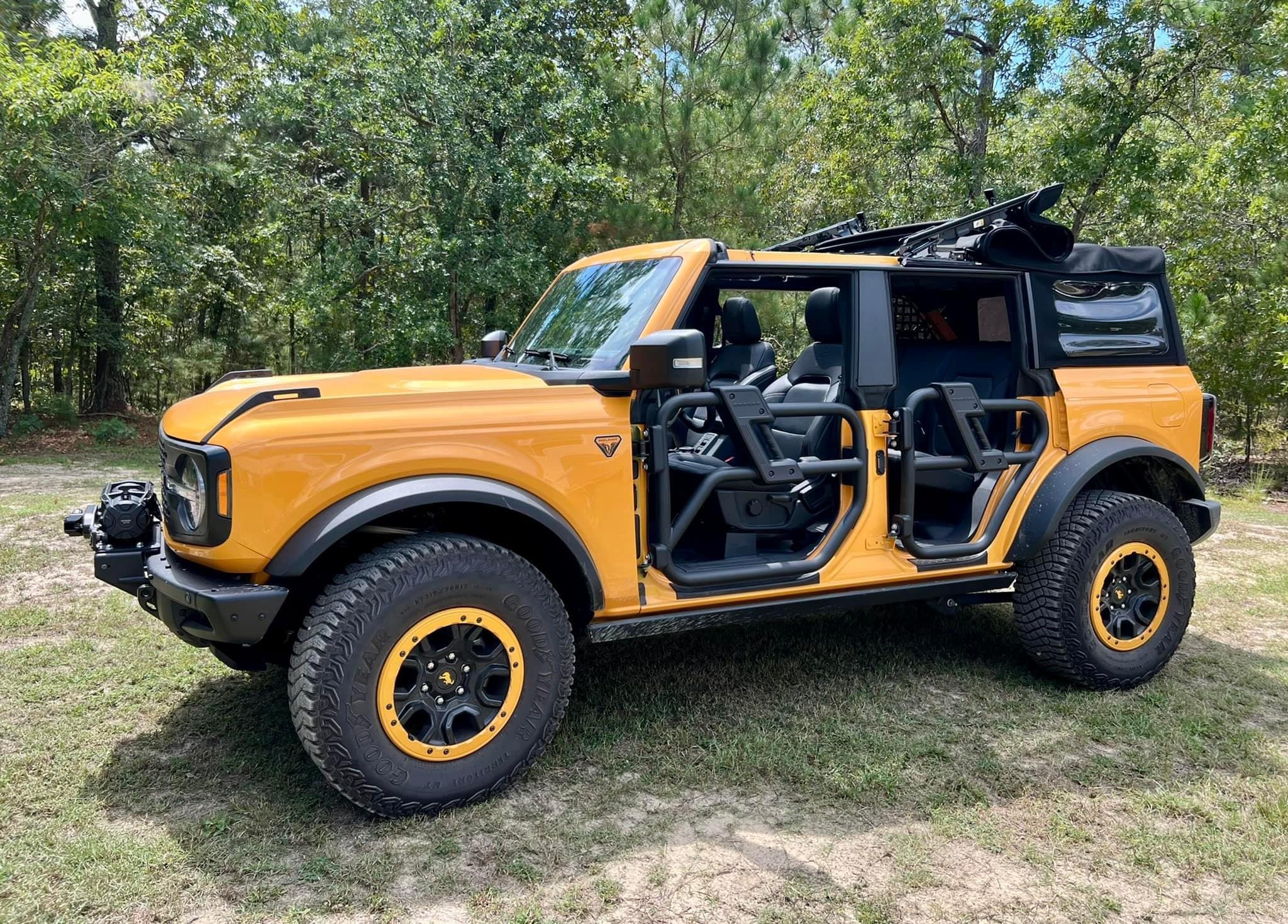 Ford Bronco UPDATED - OEM Tube Door installed! 6B759877-0BAB-4E69-A8E7-60EA3E600A0E