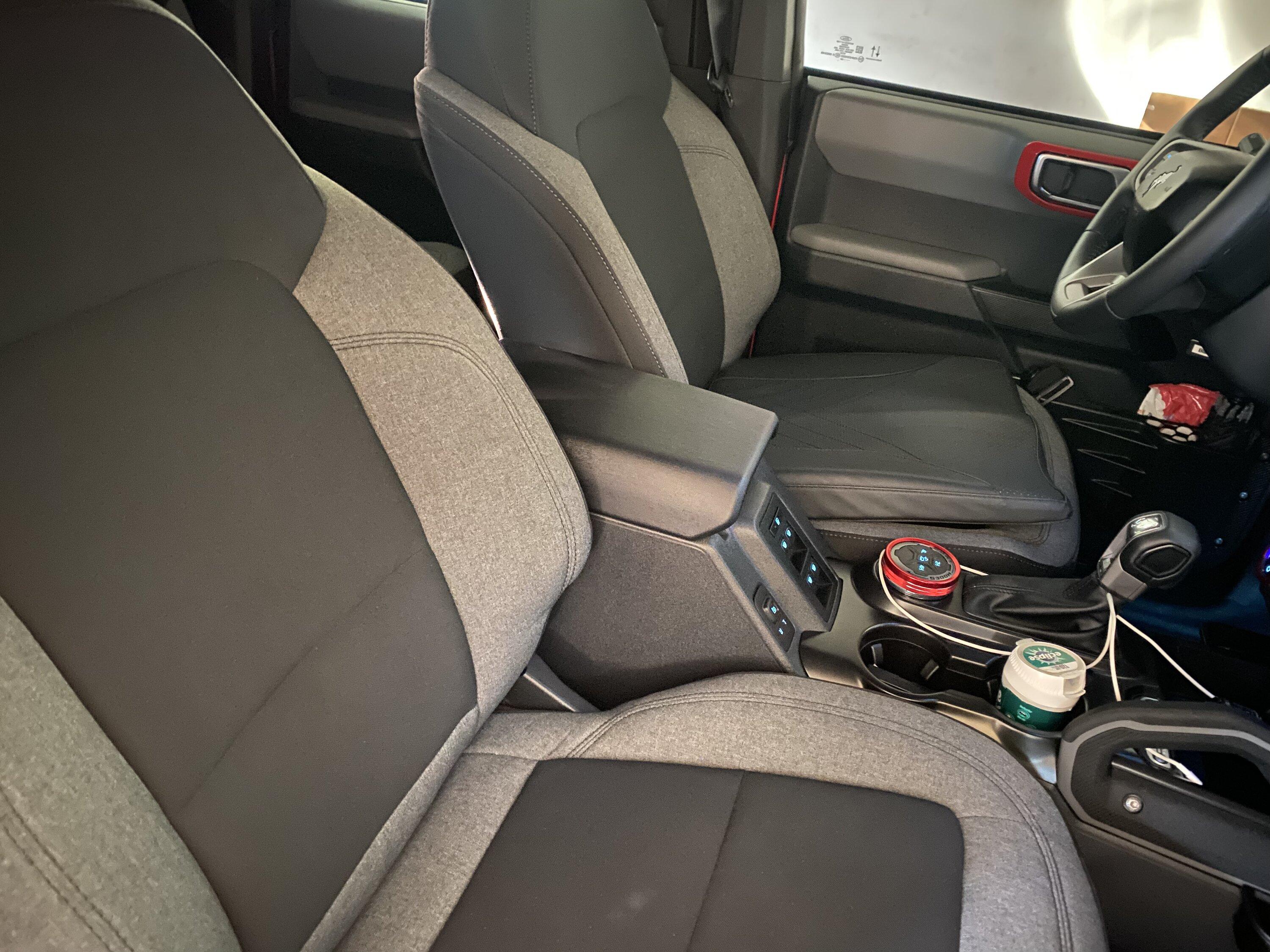 Ford Bronco Big Bend build w/ PRP seat covers installed 4D538593-B8BB-46B6-9E4B-5B9EBD195146