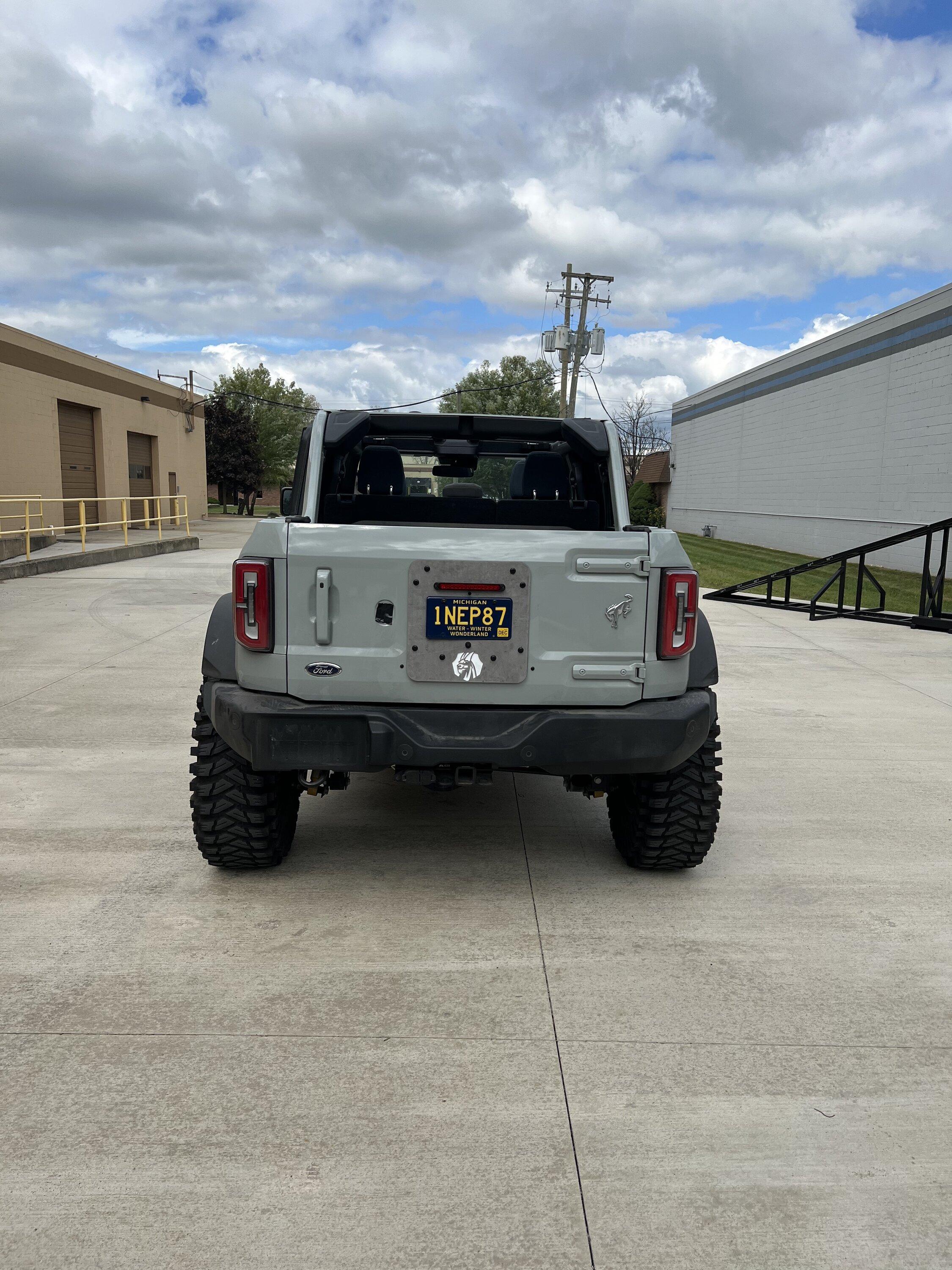 Ford Bronco NEW Modular Spare Tire Delete / RotopaX Mount / License Plate Relocate IMG_3981