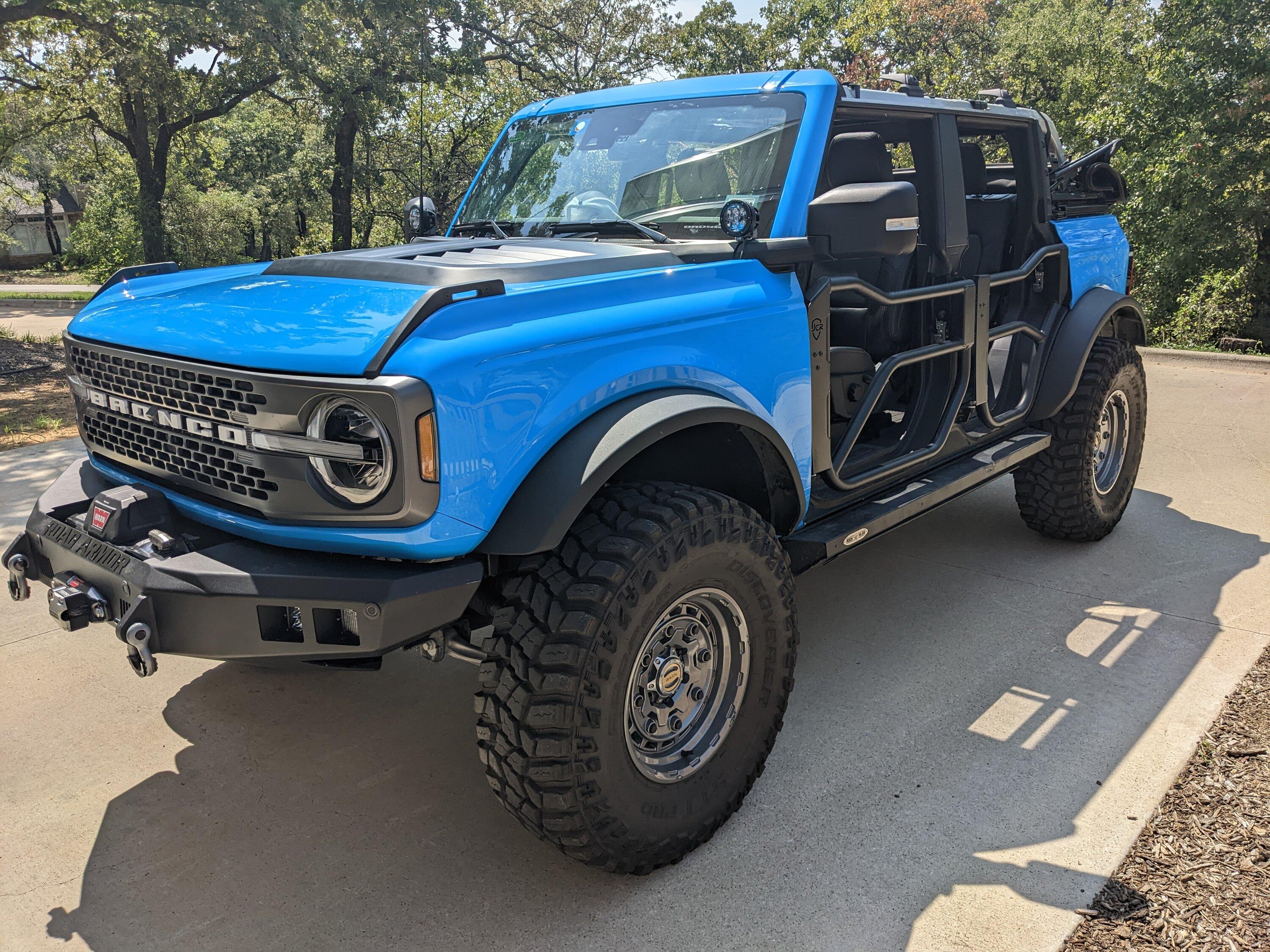 Ford Bronco CACTUS GRAY Bronco Club PXL_20220911_191331514