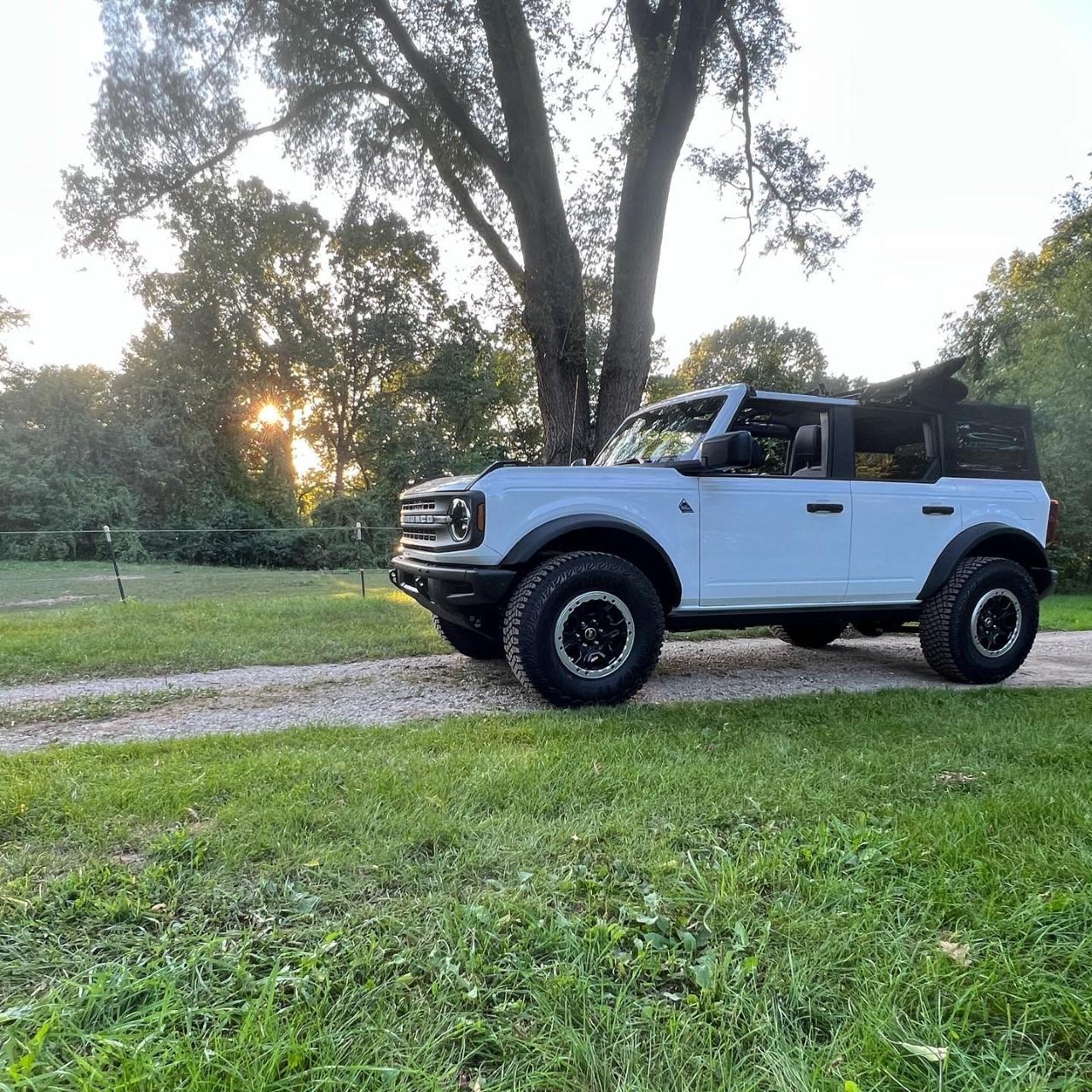 Ford Bronco Finally got my 2022 Black Diamond ManSquatch thumbnail_D950C6E1-2030-495D-AECD-1F8E415CD3DF