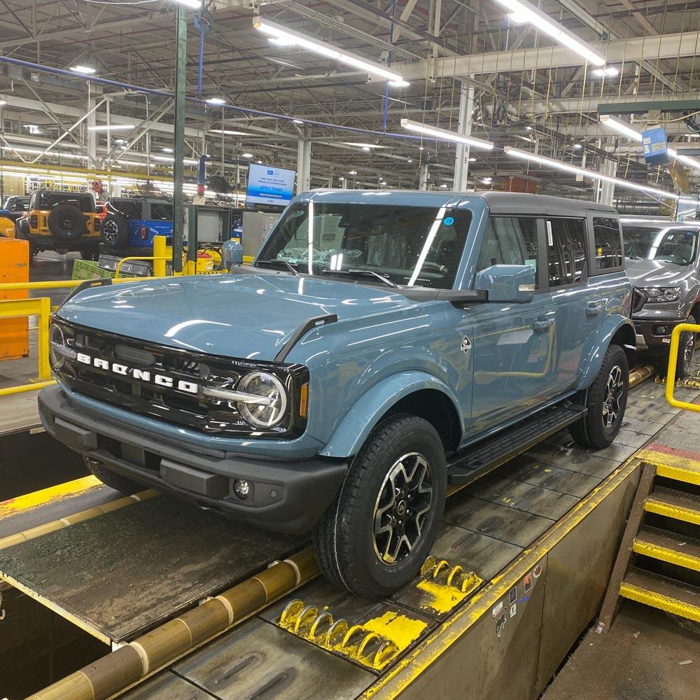 Ford Bronco 8/15/22 Build Week Group 0EF874C1-3980-45BE-847D-561B16245233
