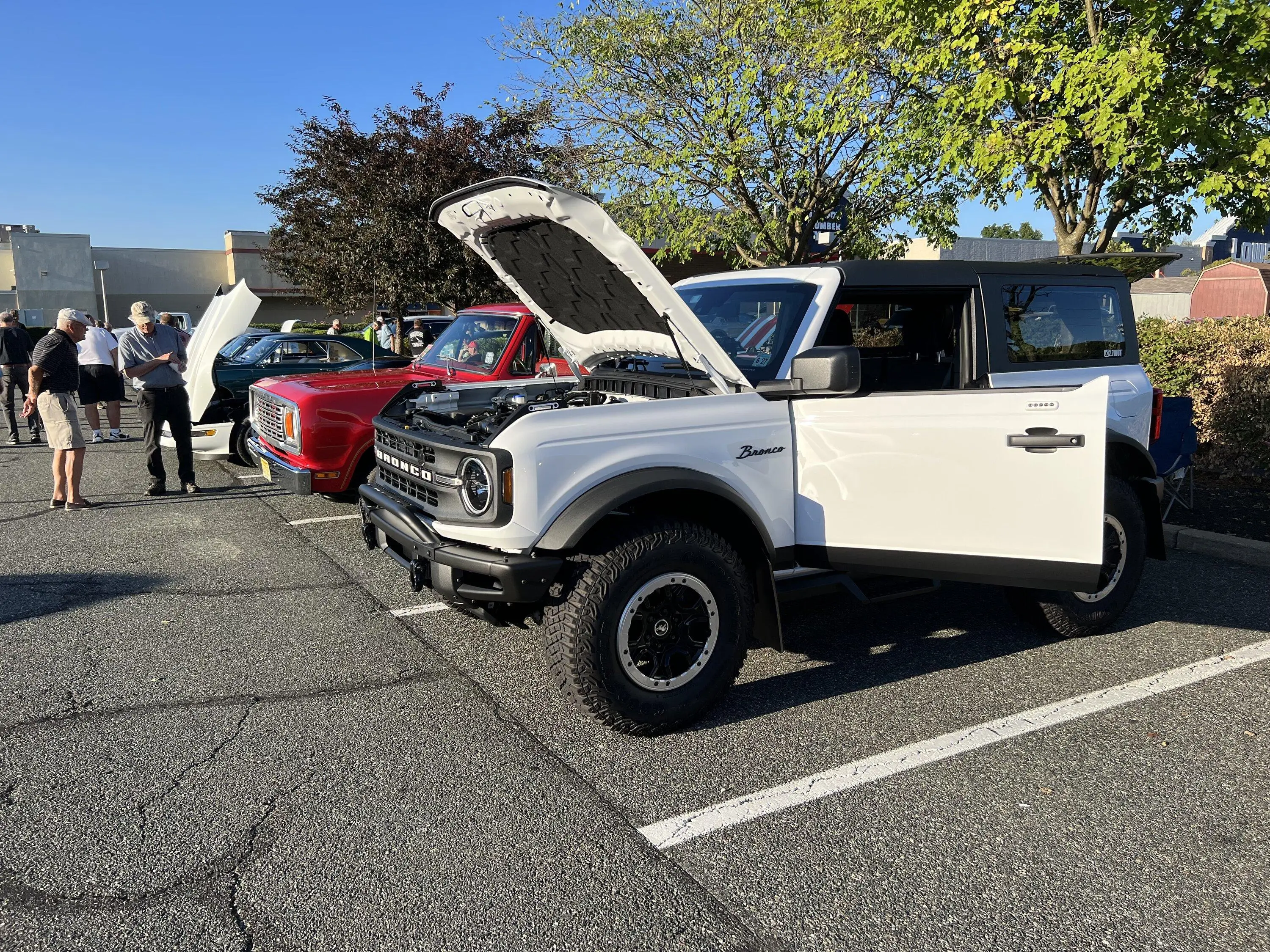 Ford Bronco Hood struts: which ones to get? CNR 09082022-2