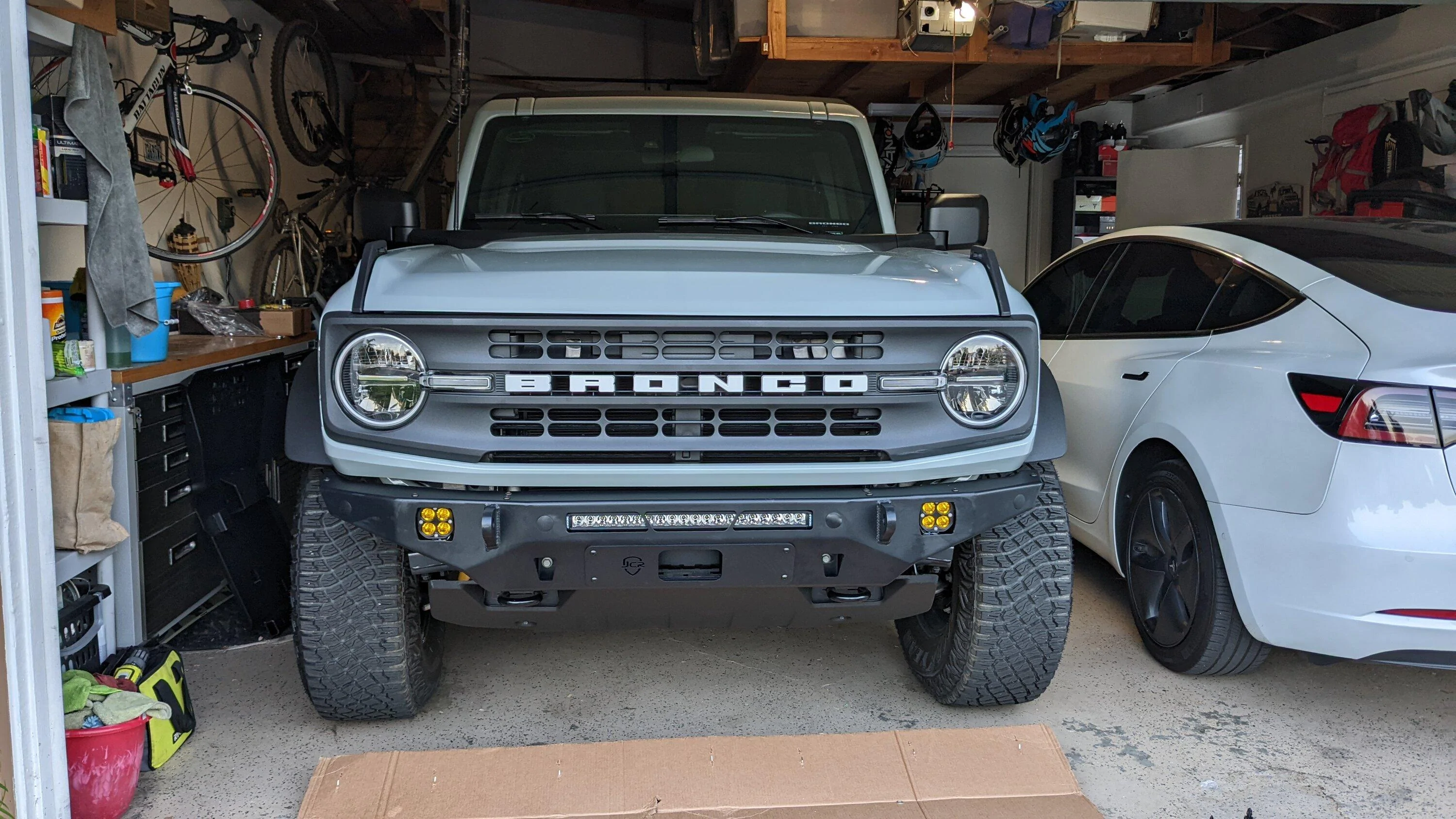 Ford Bronco JCR crusader front bumper installed PXL_20220915_014807025