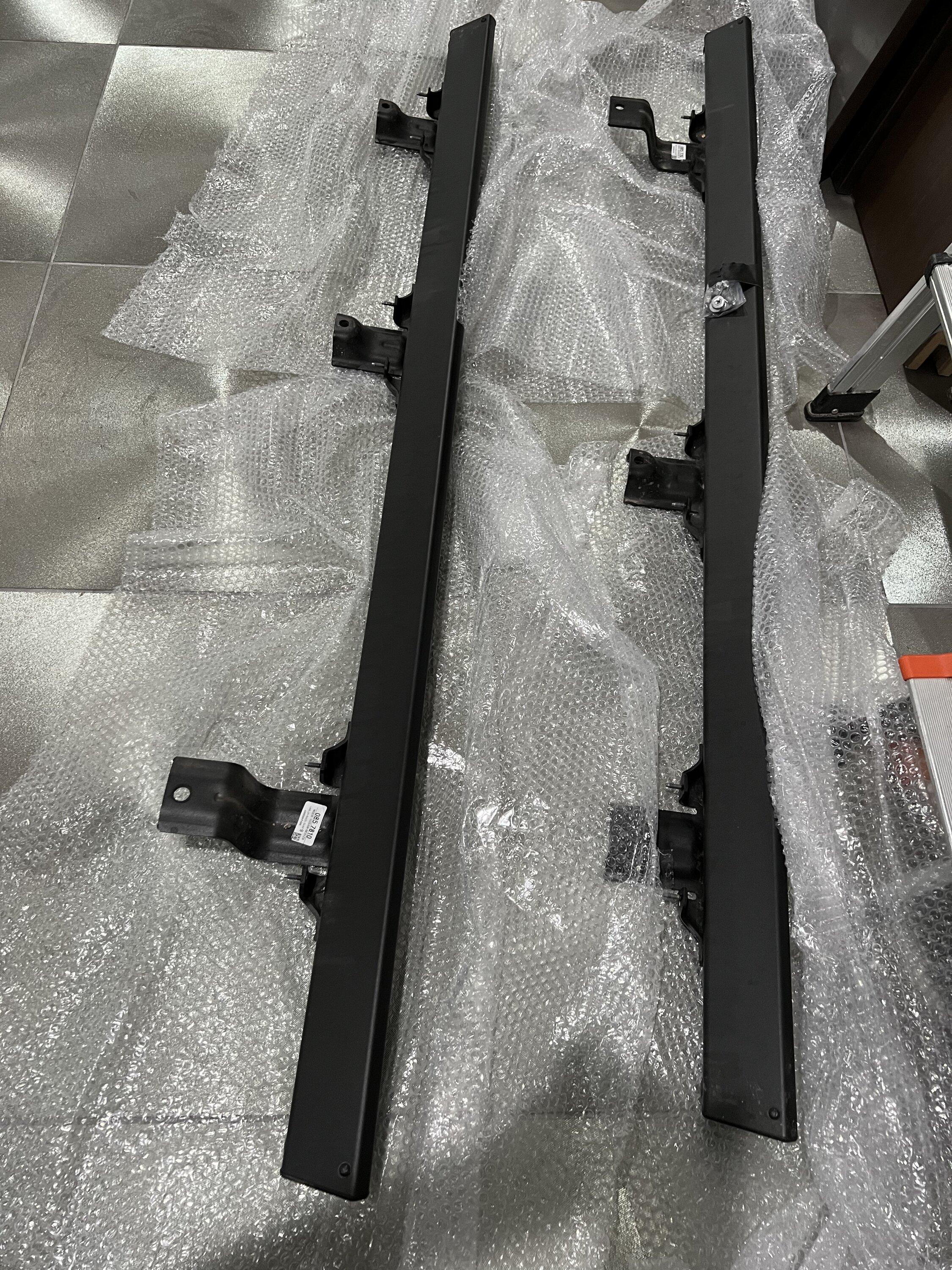Ford Bronco OEM 4 Door Rock Sliders A27CF288-73D7-4332-8FDF-D24134B2F23F