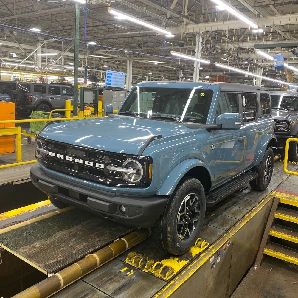 Ford Bronco 8/15/22 Build Week Group image