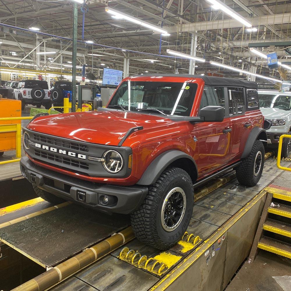 Ford Bronco 8/8/22 Build Week Group. image