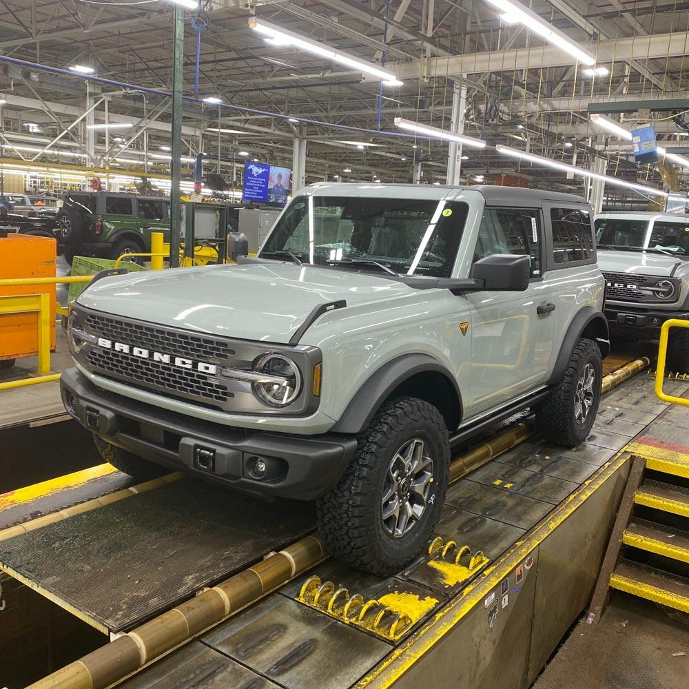 Ford Bronco 8/29/2022 Build Week Group image