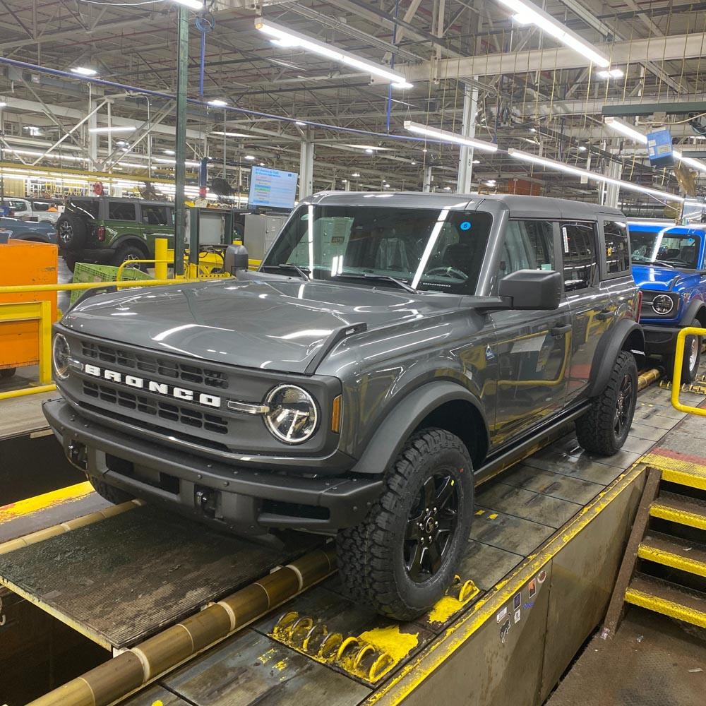 Ford Bronco 8/29/2022 Build Week Group image
