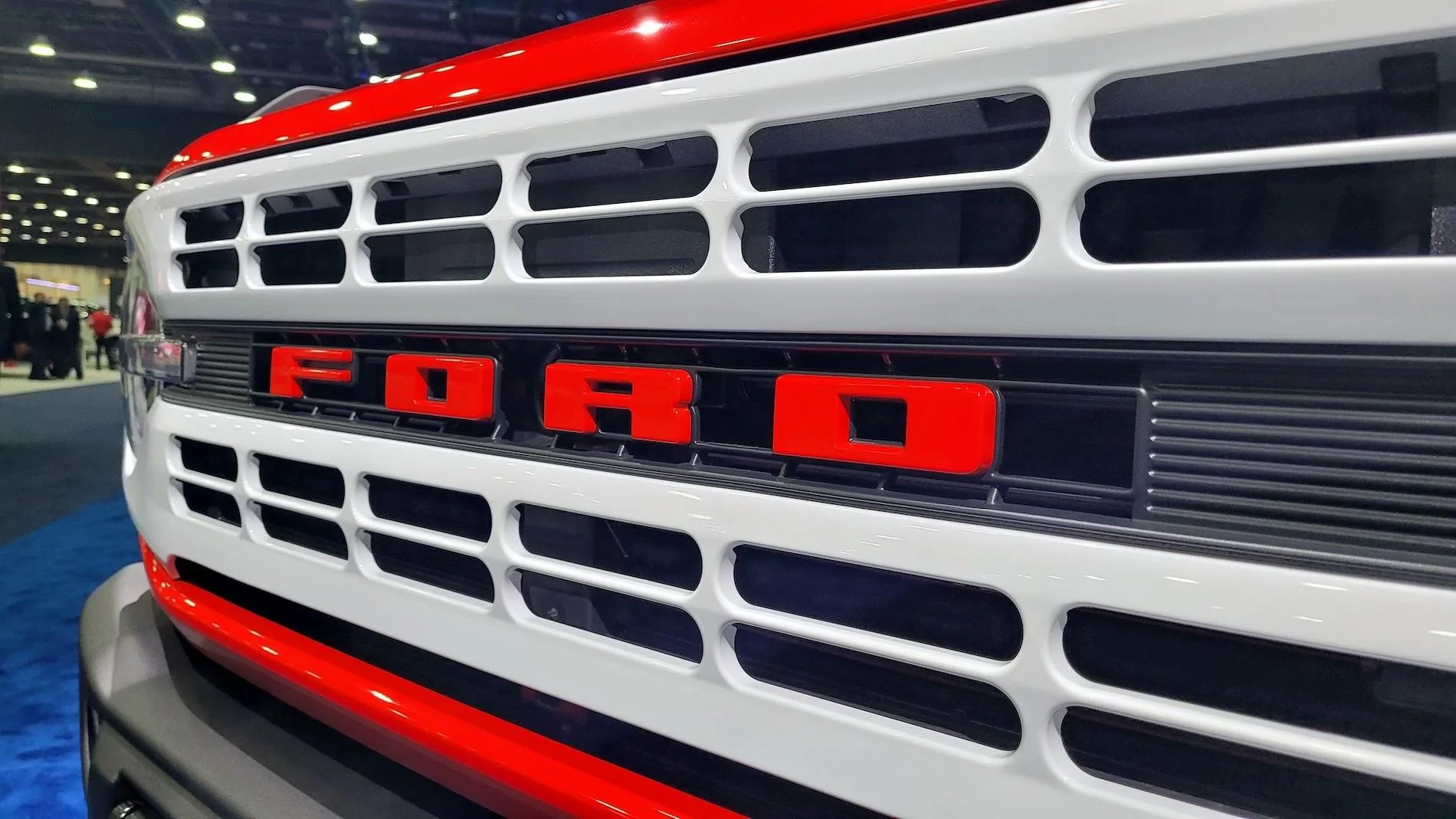 Ford Bronco RACE RED Bronco Club Ford-Bronco-Heritage-16