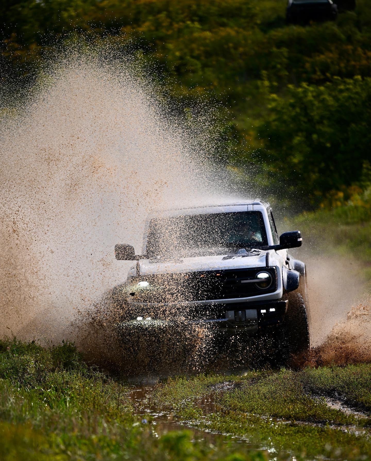 Ford Bronco Bronco Raptor Finds Mud Straight From the Transport Truck!! **Video** 2C28C996-6241-4623-81DB-49B4DDC2A928.JPG