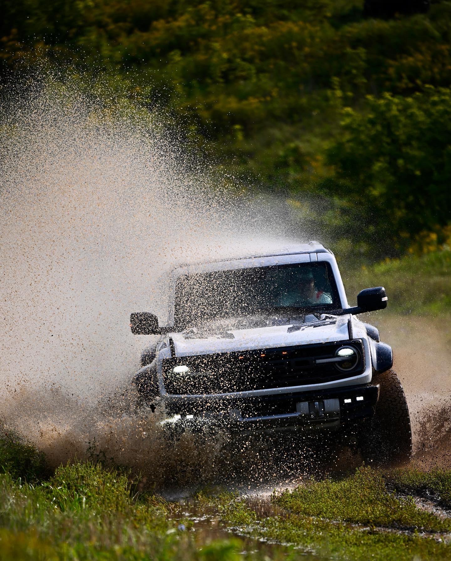 Ford Bronco Bronco Raptor Finds Mud Straight From the Transport Truck!! **Video** 831DB476-F241-4257-9214-31995972DAA4.JPG