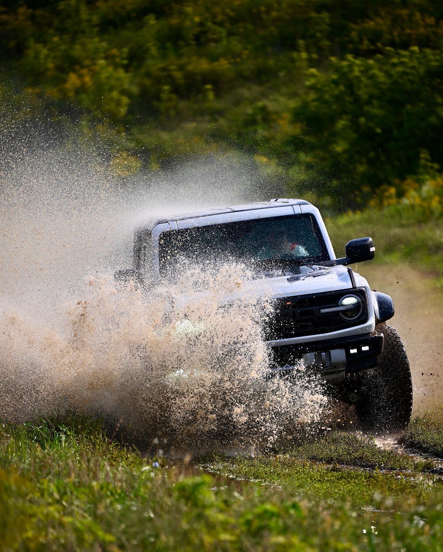 Ford Bronco Bronco Raptor Finds Mud Straight From the Transport Truck!! **Video** E2E44CE7-9FDD-4B3F-8214-B8C43AA92DD4.JPG