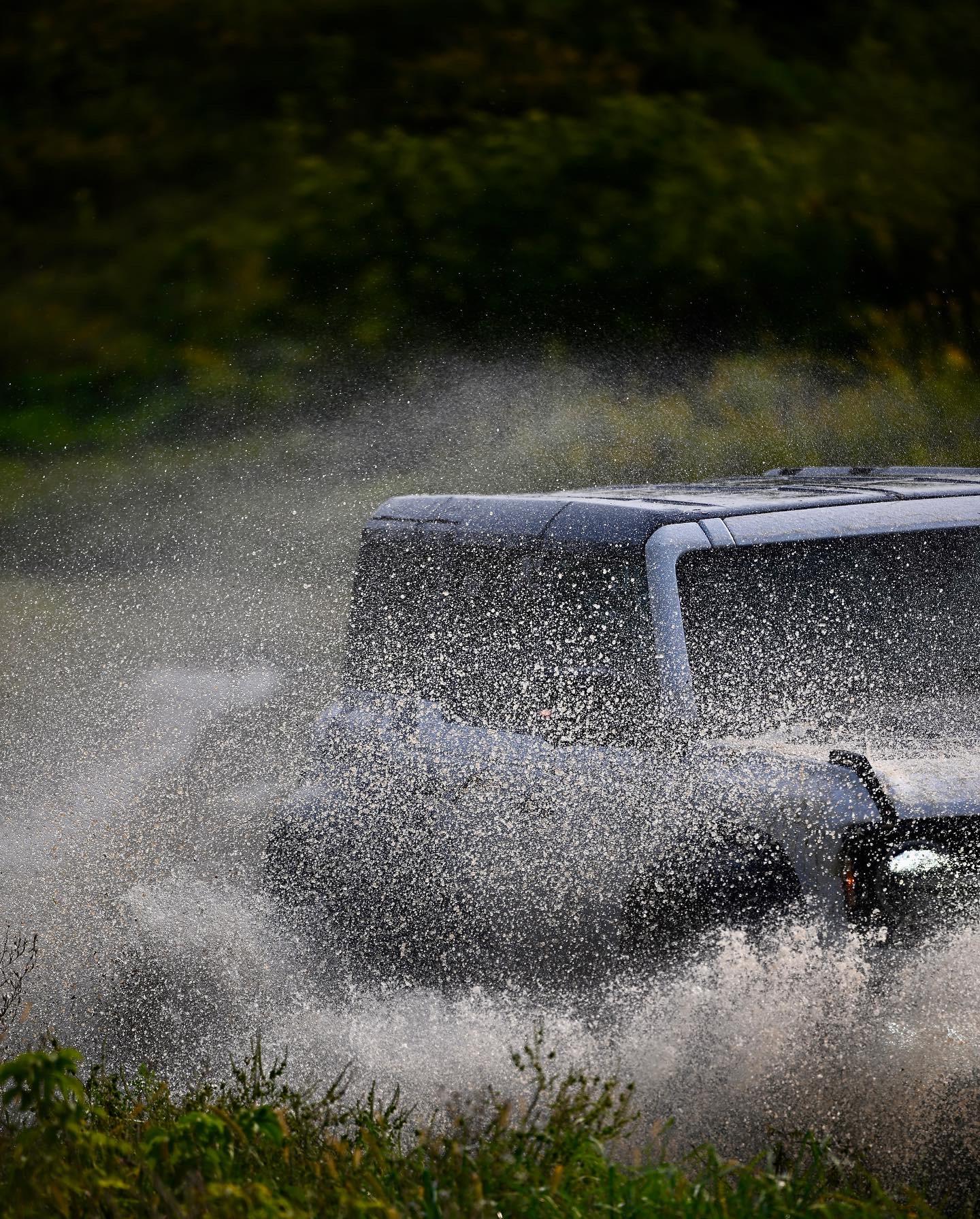 Ford Bronco Bronco Raptor Finds Mud Straight From the Transport Truck!! **Video** A4BA844C-B296-4132-B482-4865BA633FA1.JPG