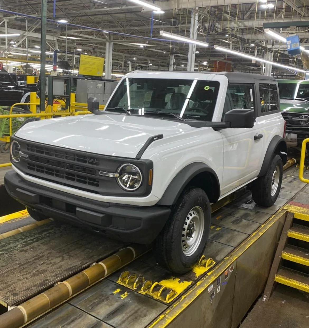 Ford Bronco 8/8/22 Build Week Group. Screenshot 2022-09-15 at 10.54.20 AM