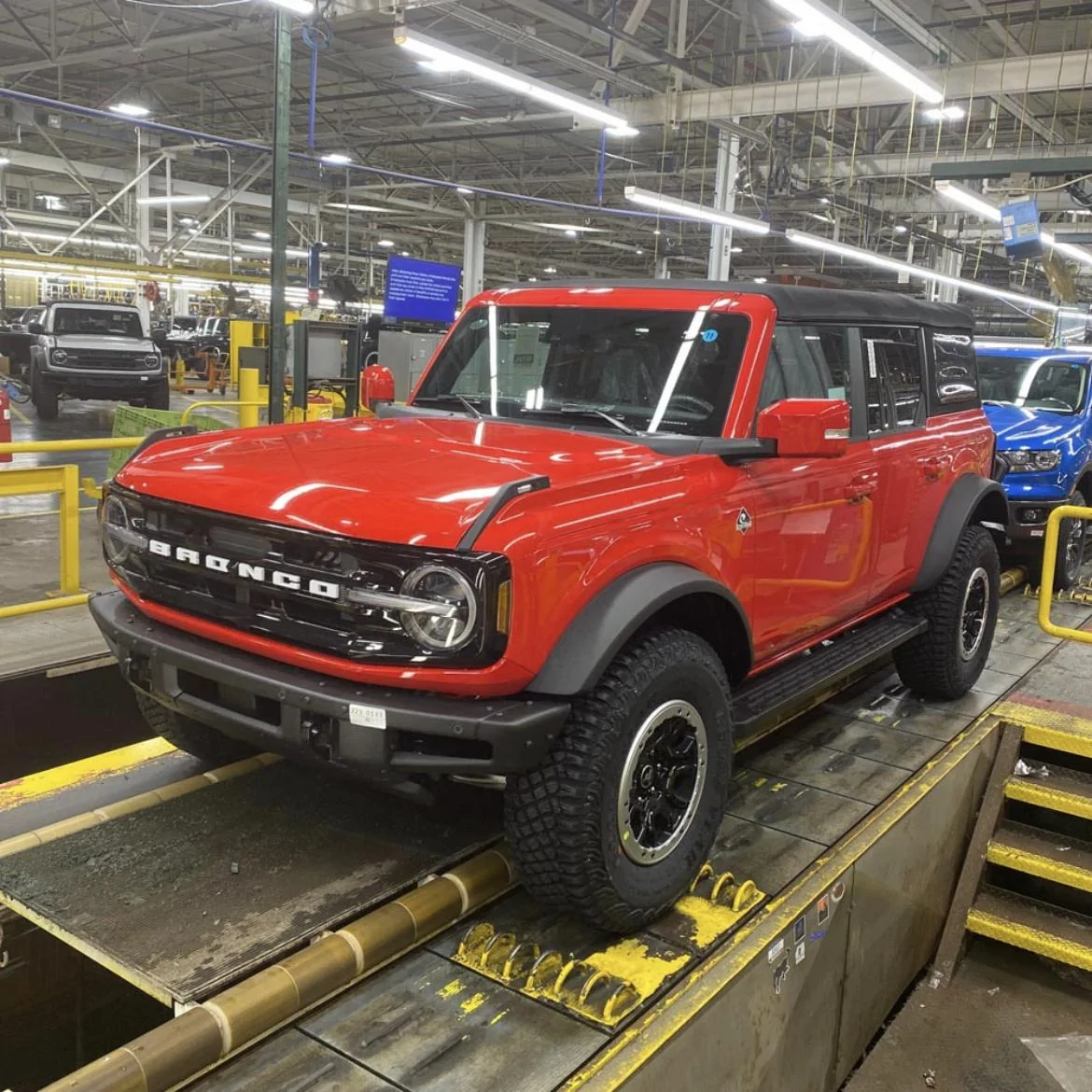 Ford Bronco 8/8/22 Build Week Group. F8BAEBF6-FEF0-47CD-8BD6-7AA62EBA9D45