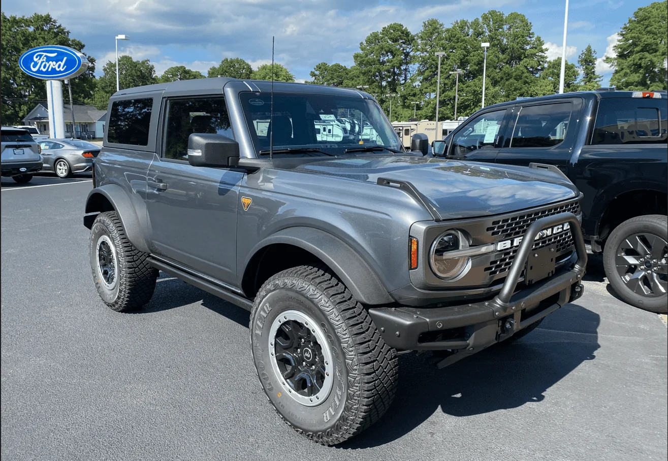 Ford Bronco 8/15/22 Build Week Group 1663320810850