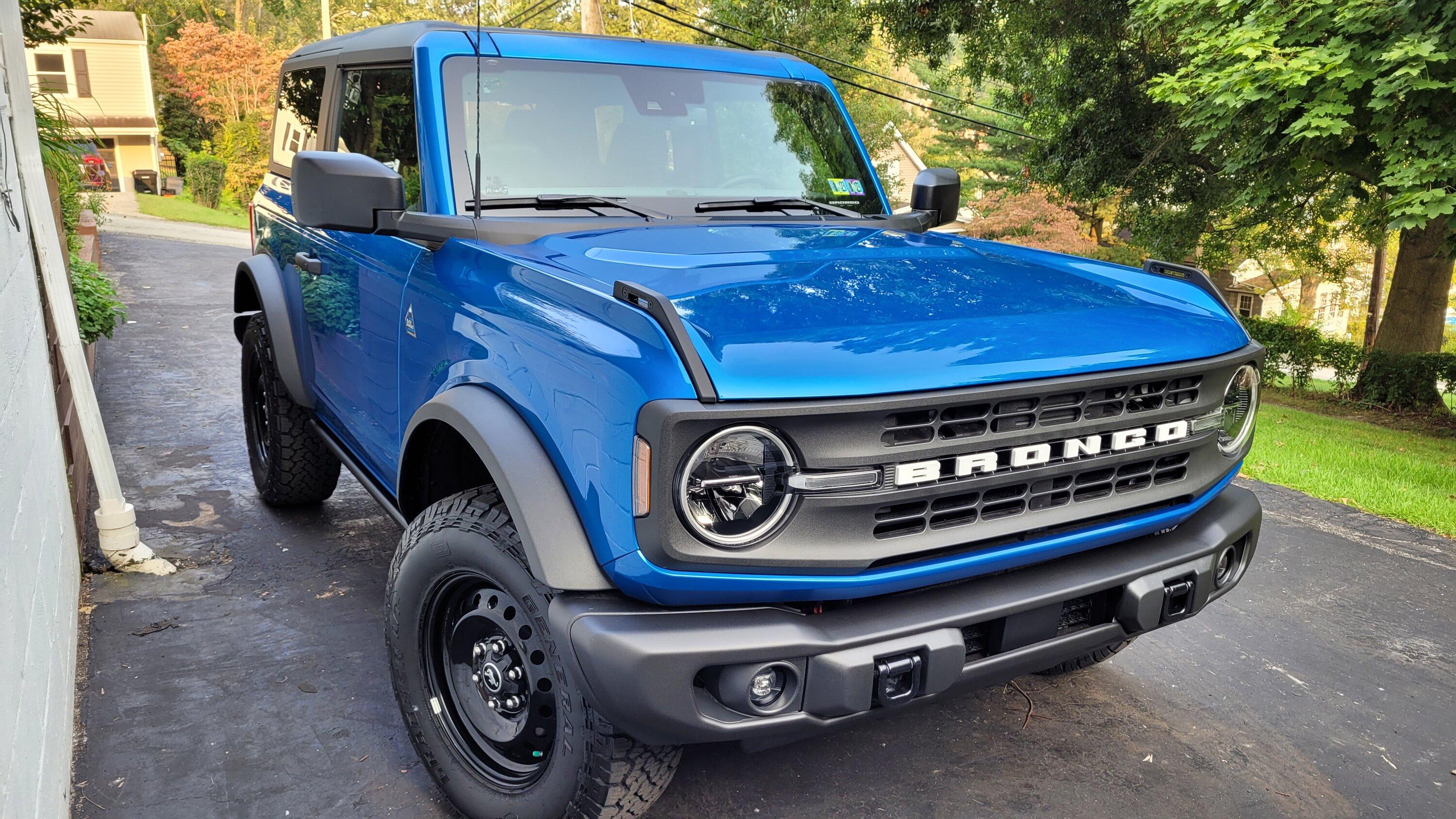 Ford Bronco 9/5/22 Build week group 20220916_083826