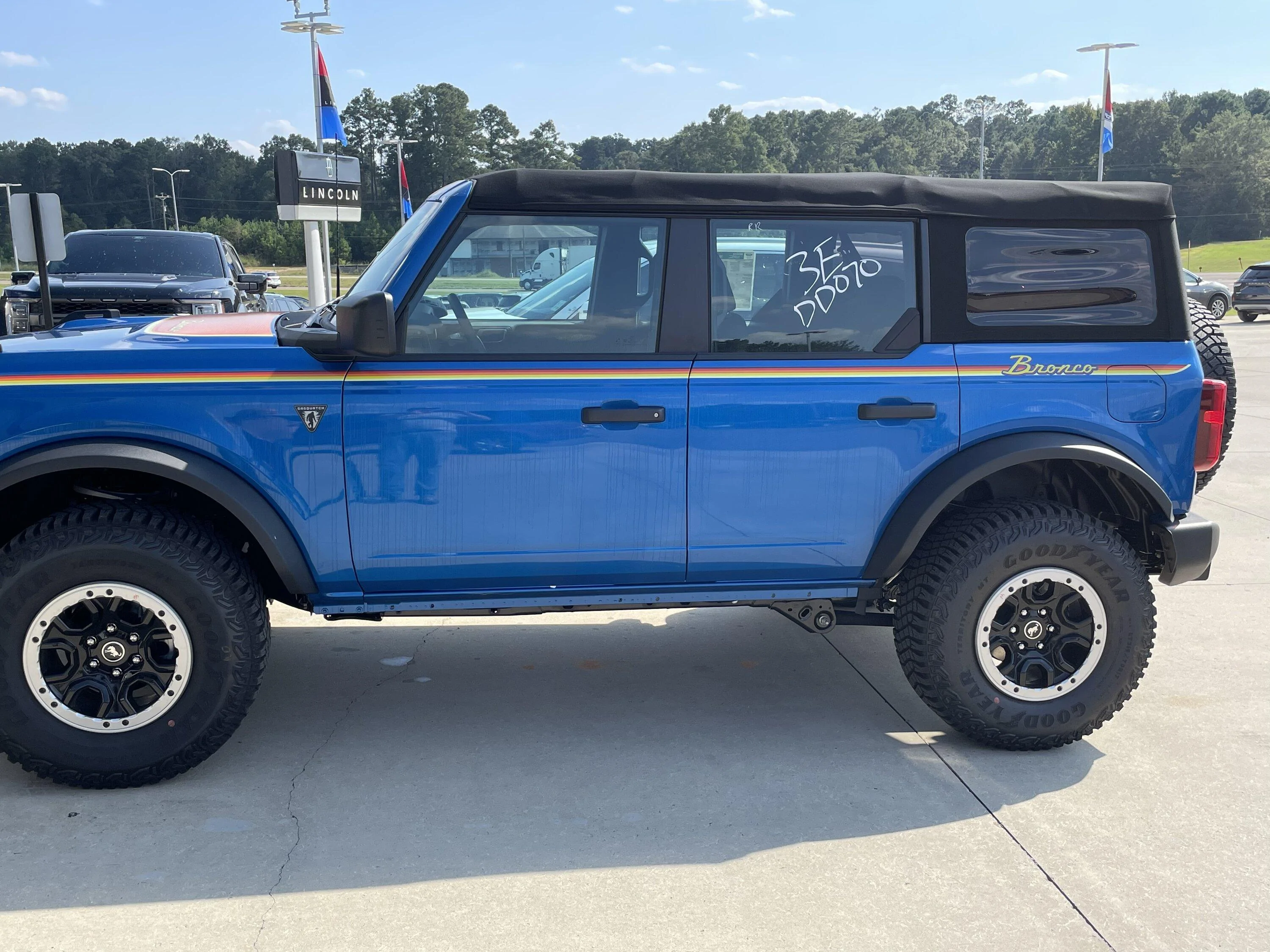 Ford Bronco 8/15/22 Build Week Group 391C2536-FFDE-4119-946E-8B485F46B975