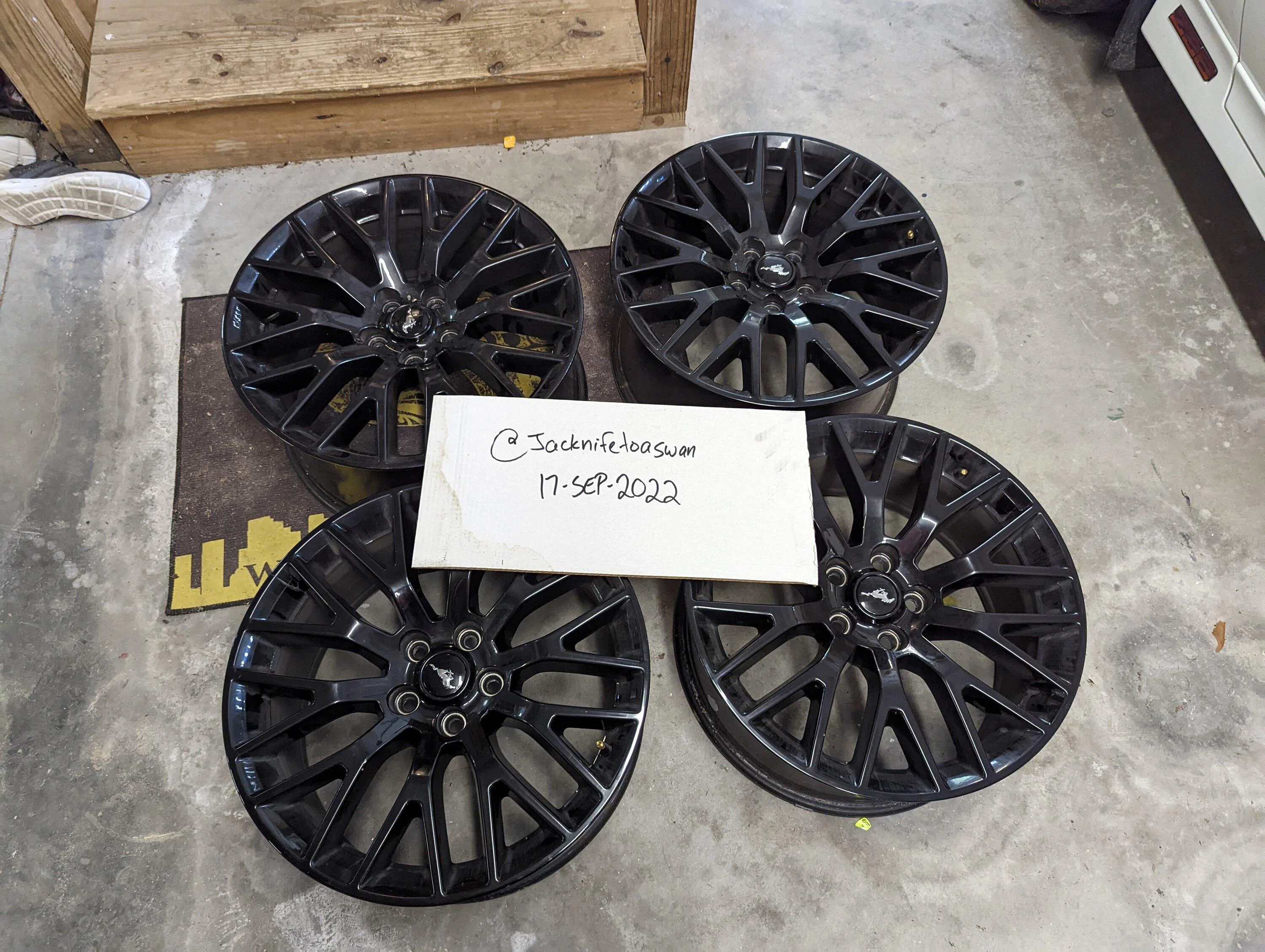 Ford Bronco FS: Mustang Performance Package Wheels PXL_20220917_162359718