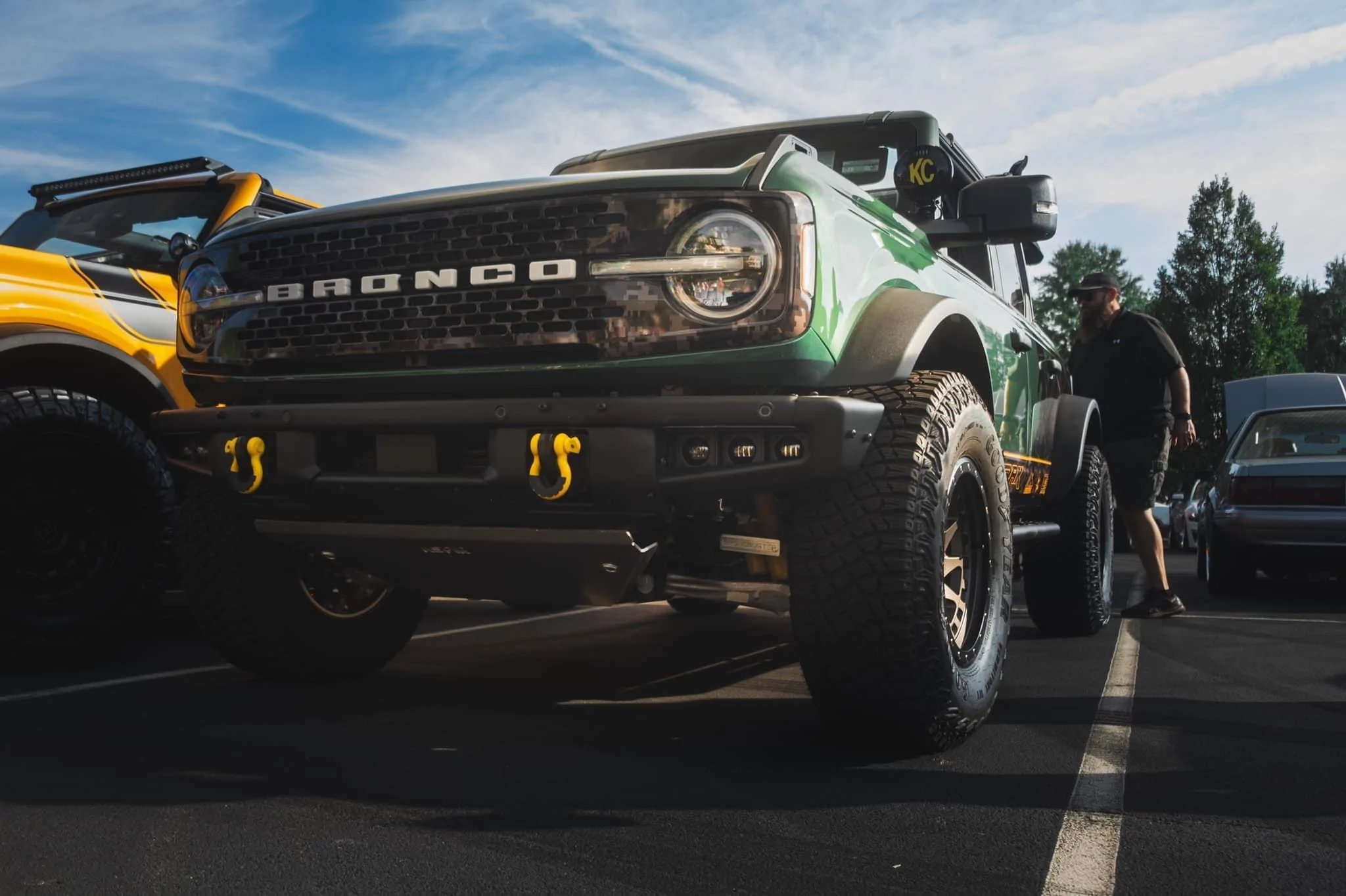 Ford Bronco ERUPTION GREEN Bronco Club BA759D17-2784-442A-8149-1954997D2D3B