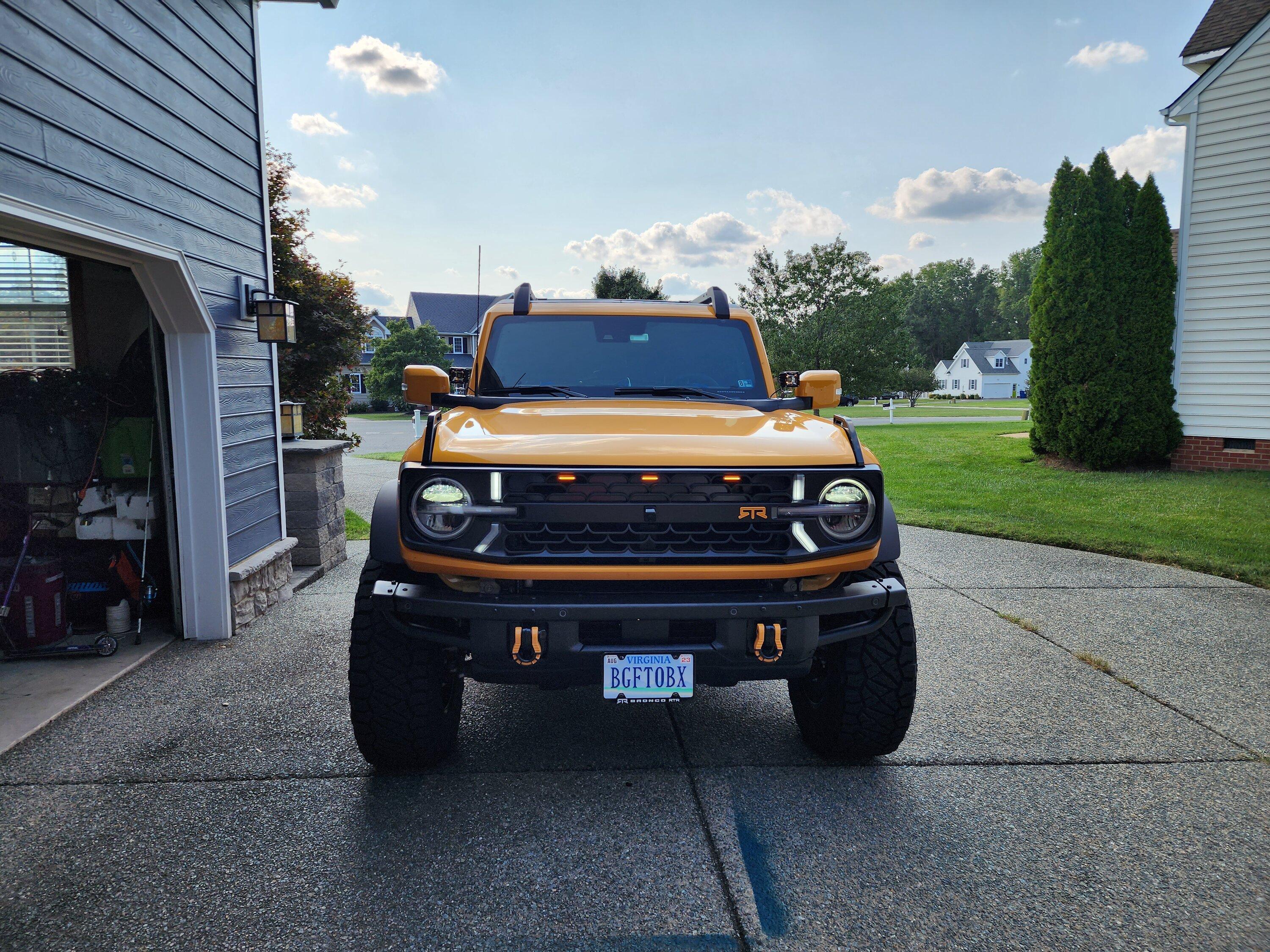 Ford Bronco CYBER ORANGE Bronco Club 20220918_160626