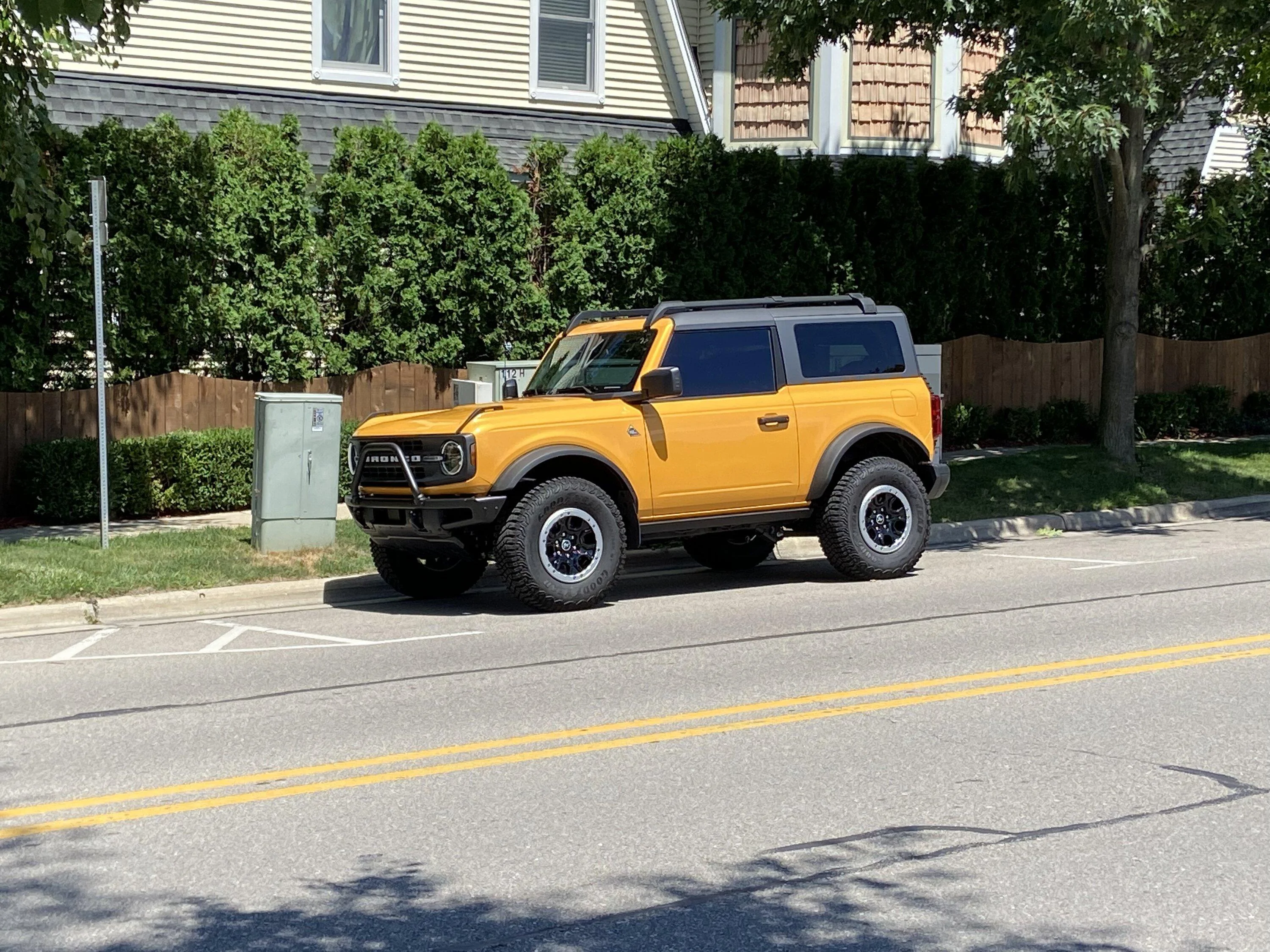 Ford Bronco Bronco Team 2 door. 8B6E471A-F7BE-4DE3-9545-592325F13C12