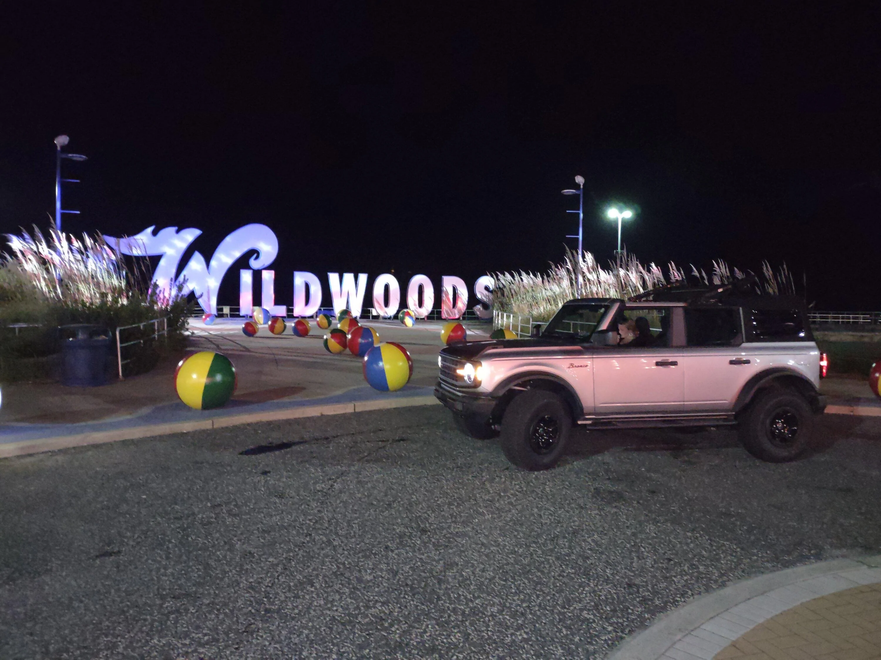 Ford Bronco ICONIC SILVER Bronco Club IMG_20220918_211156917
