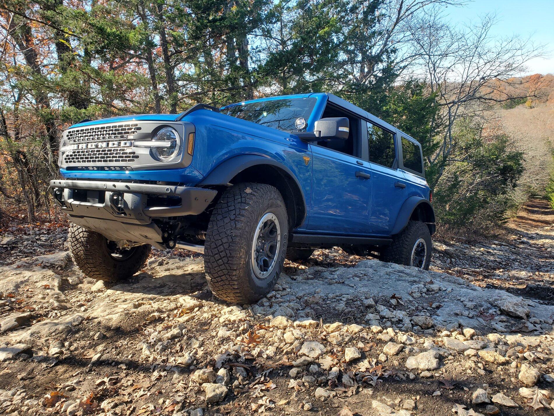 Ford Bronco MetalCloak Giveaway of the Month -- Sept/Oct 2022 -- Bronco 6G Overline Rocker Rails, 4-Door 20211113_110821