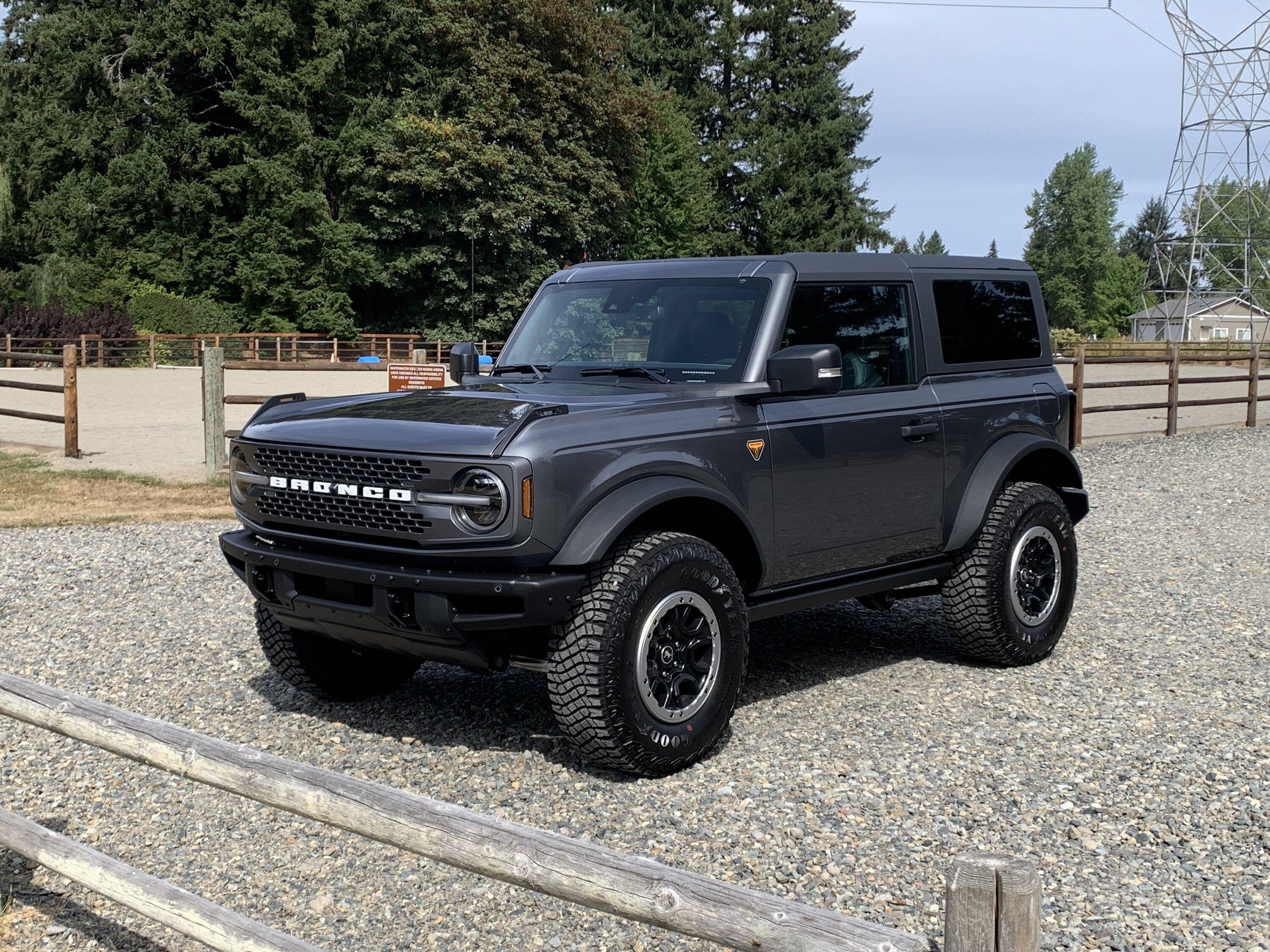 Ford Bronco Bronco Team 2 door. 833C6081-8C28-4894-A233-61945936D3AF