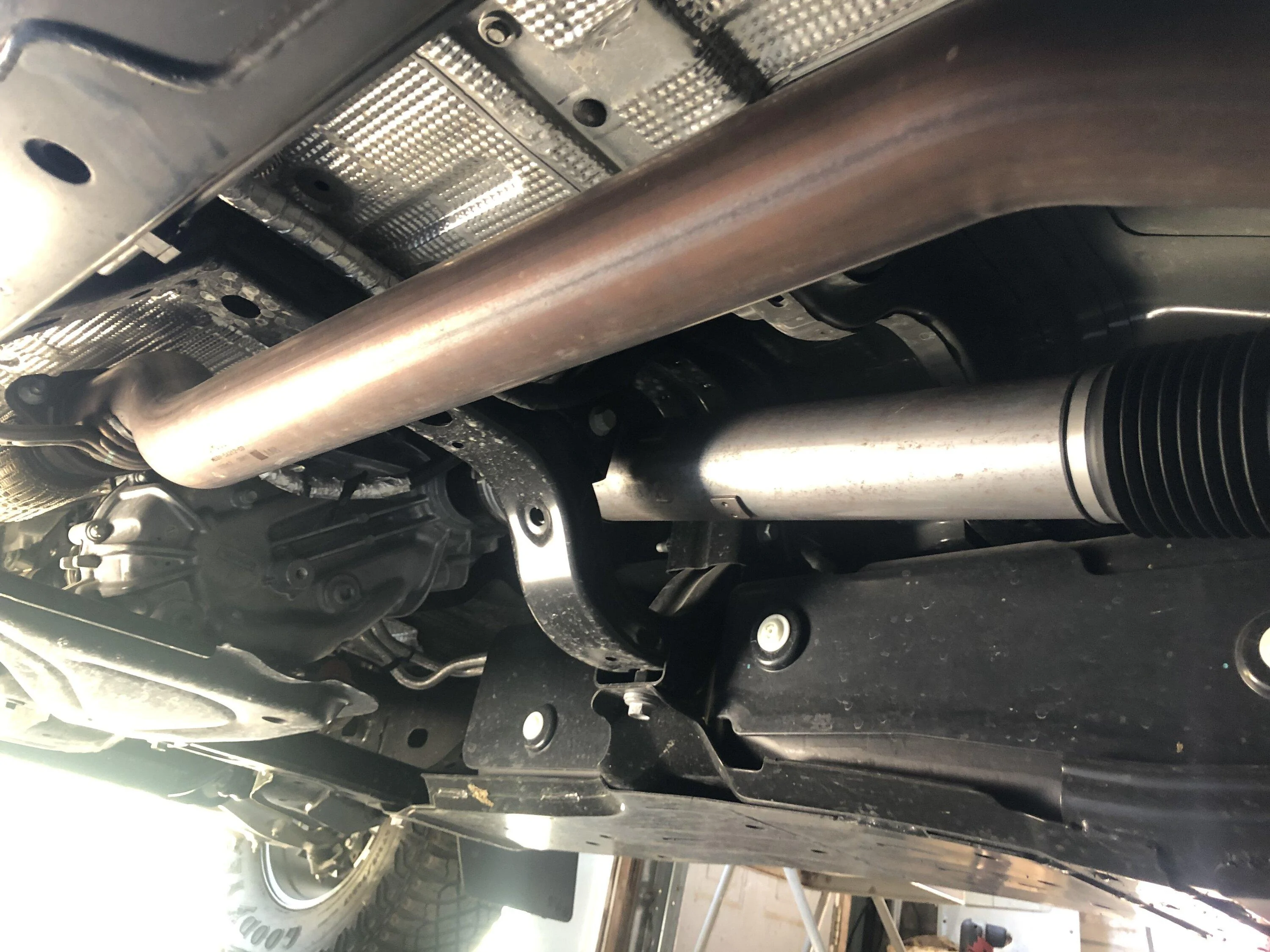 Ford Bronco Bronco Raptor hitch DIY install with pictures 534BE45F-071E-4DA1-9C4A-BE3A0D54E220