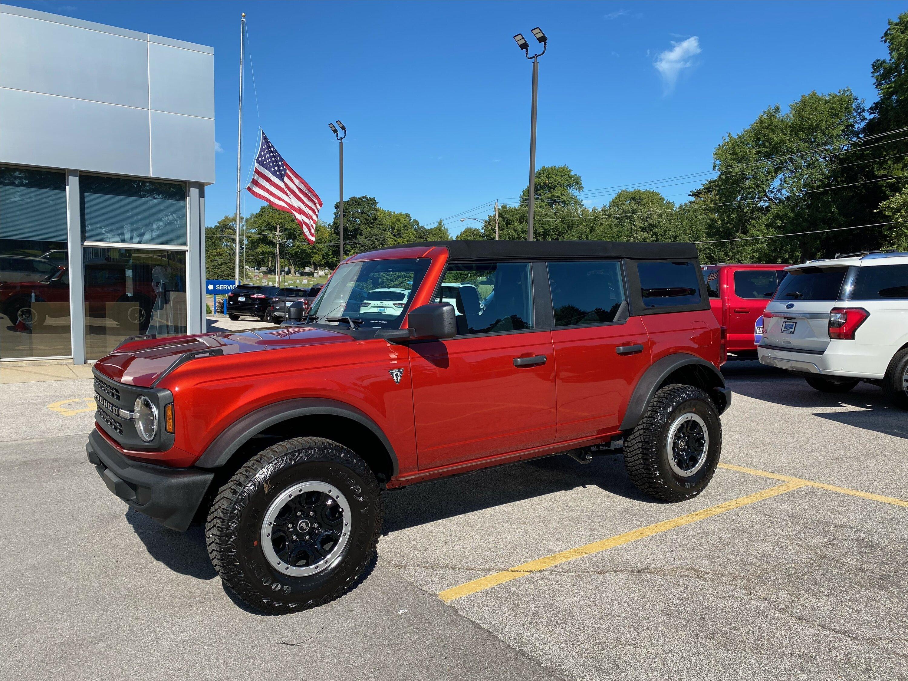 Ford Bronco 8/15/22 Build Week Group 18C2C67B-14C3-428B-9BE8-CCC63E6801BB