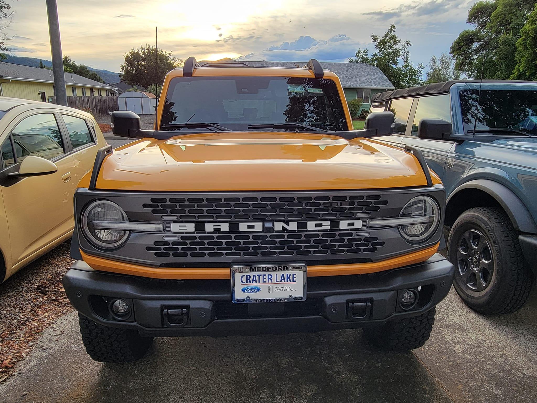 Ford Bronco CYBER ORANGE Bronco Club 306839573_10158816796271500_7941025981095397573_n
