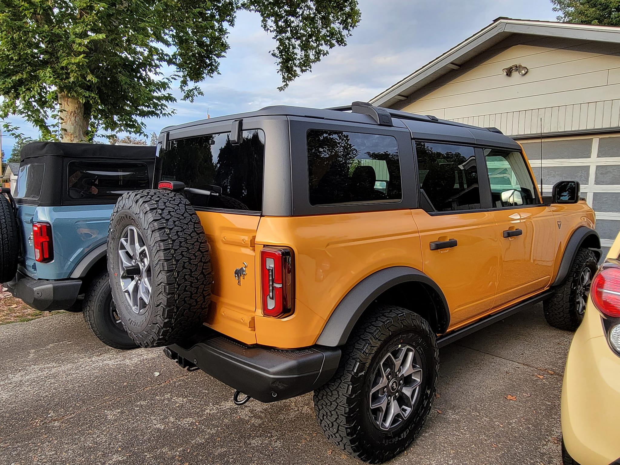 Ford Bronco CYBER ORANGE Bronco Club 306841410_10158816796256500_2764373655336853998_n