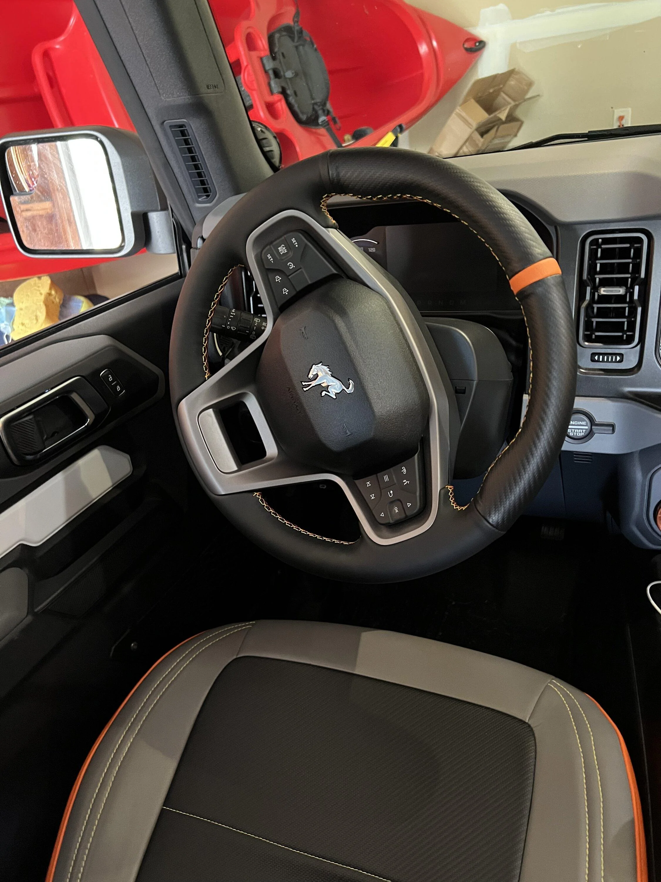 Ford Bronco New custom steering wheel installed in Base Bronco E4217BE9-C4C6-4E99-AE4A-17659EAEFD69
